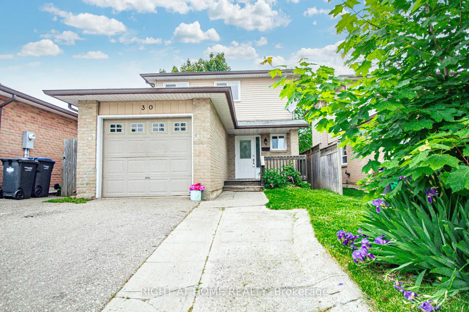 30 Vodden Street W