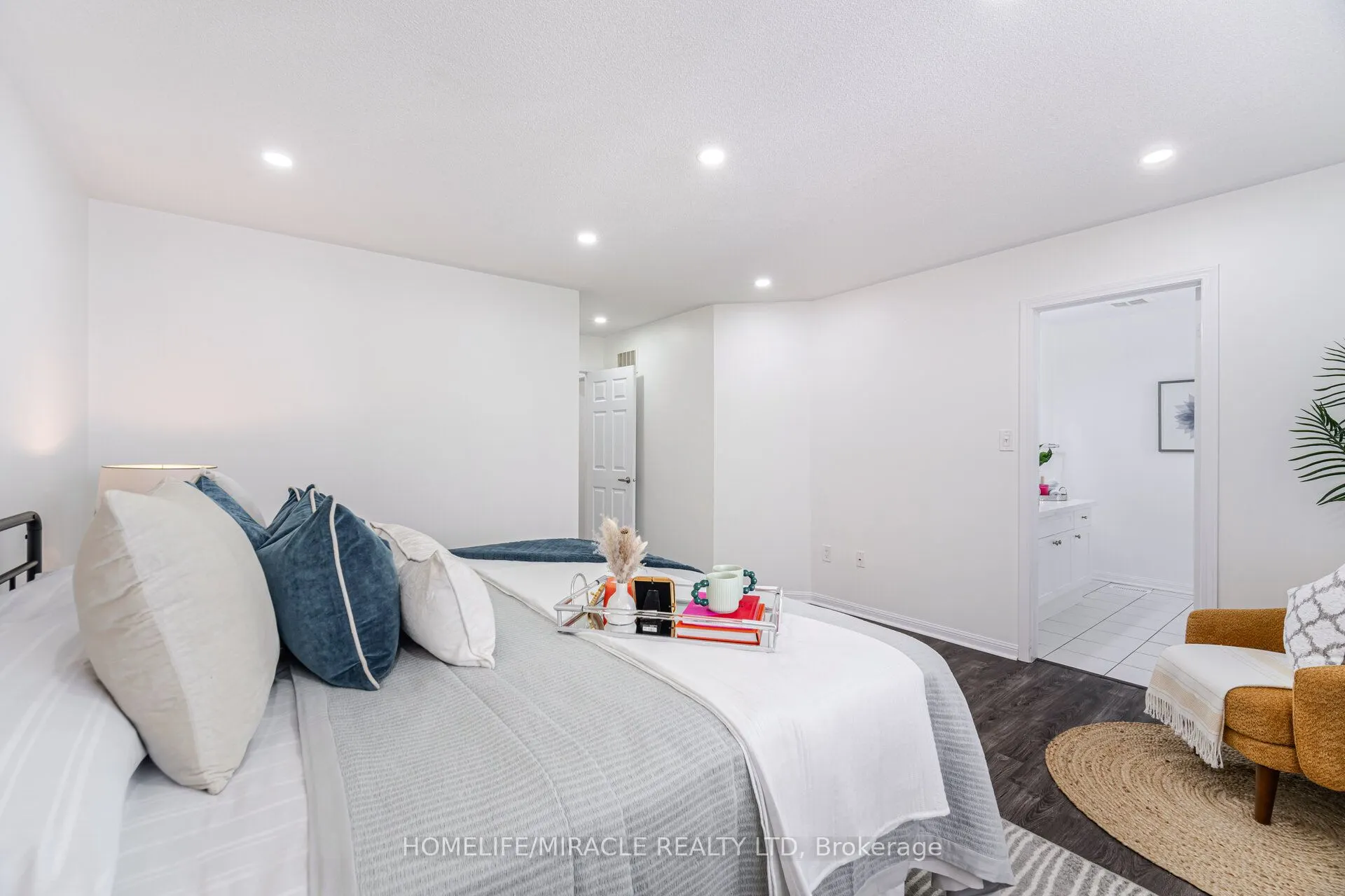 14 Robert Parkinson Drive