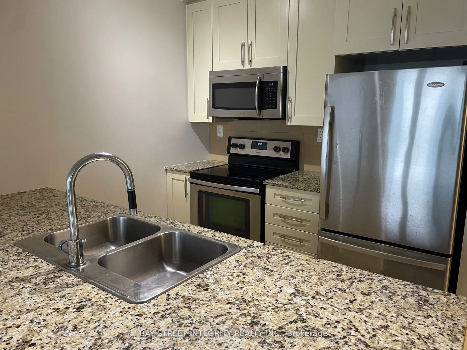 4065 Brickstone Mews #807