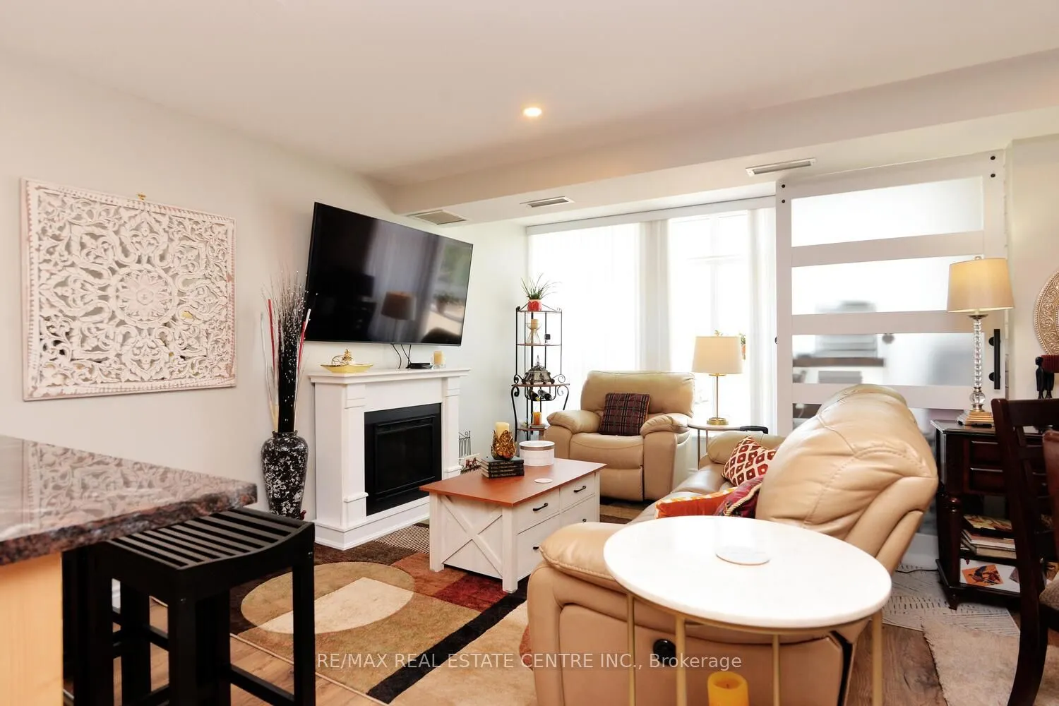 200 Broadway, #406