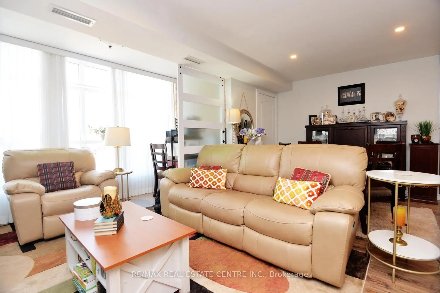 200 Broadway, #406
