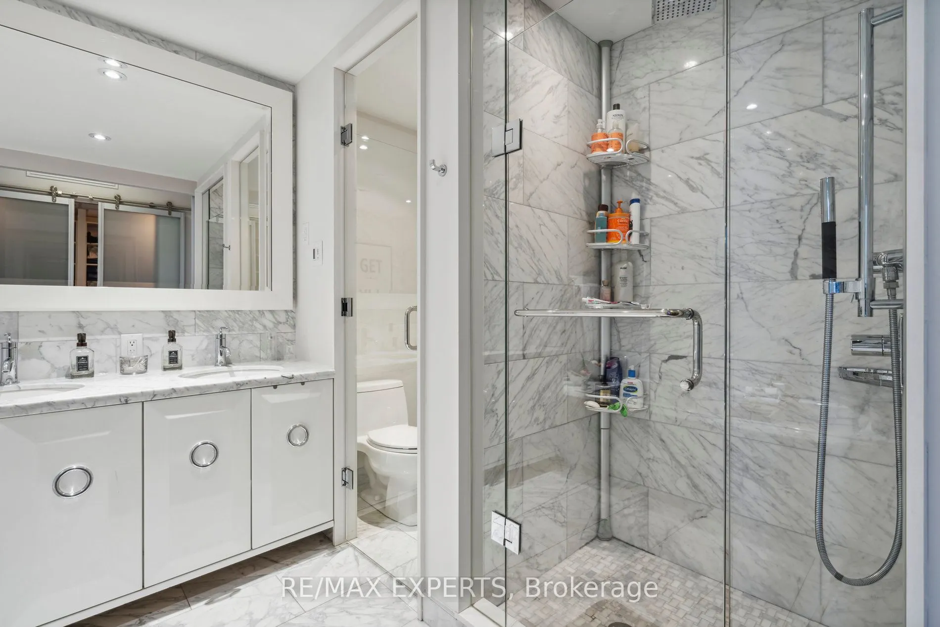 90 Park Lawn Road, #PH-3007