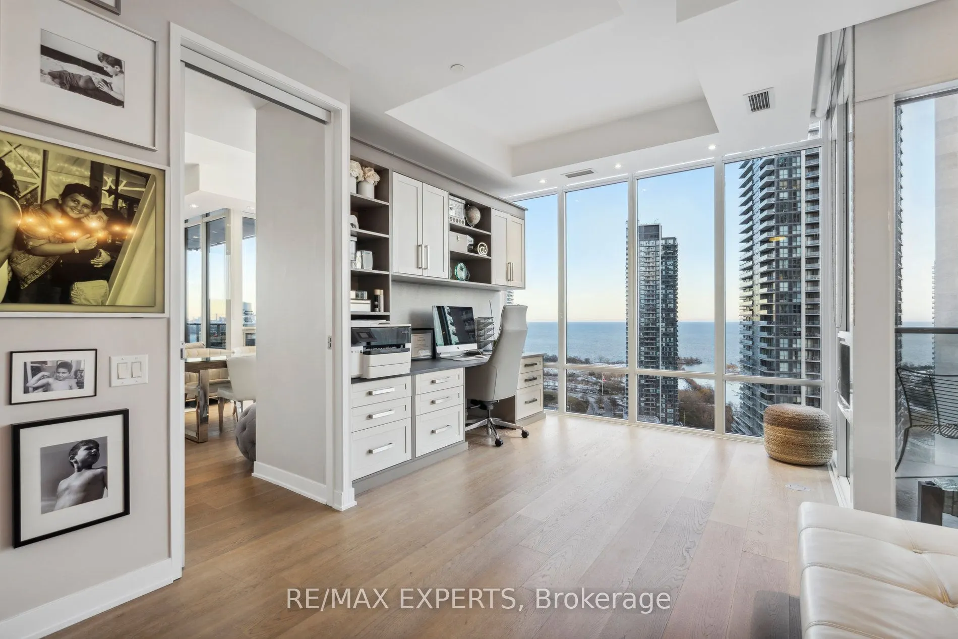 90 Park Lawn Road, #PH-3007