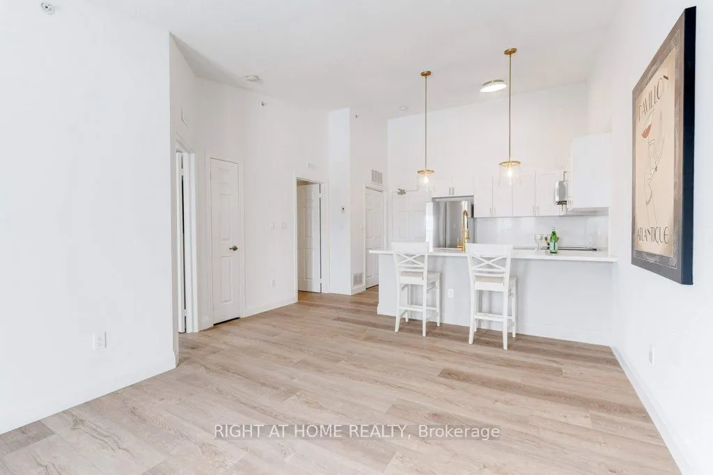 1491 Maple Avenue, #409