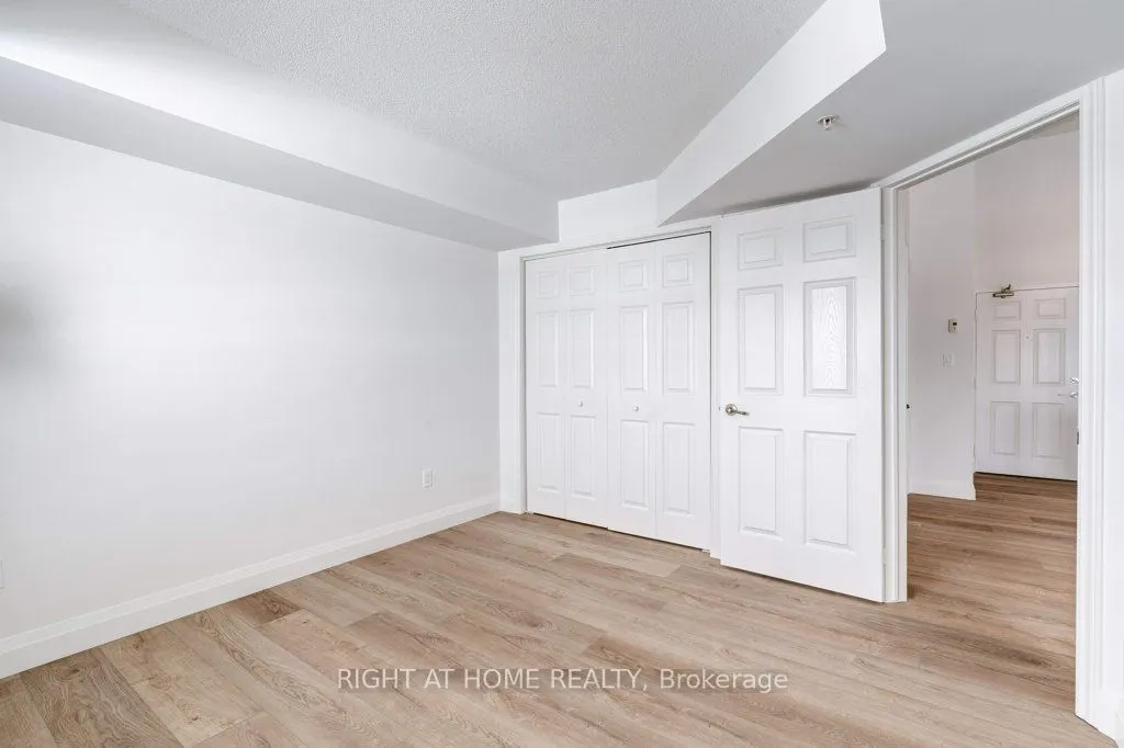 1491 Maple Avenue, #409
