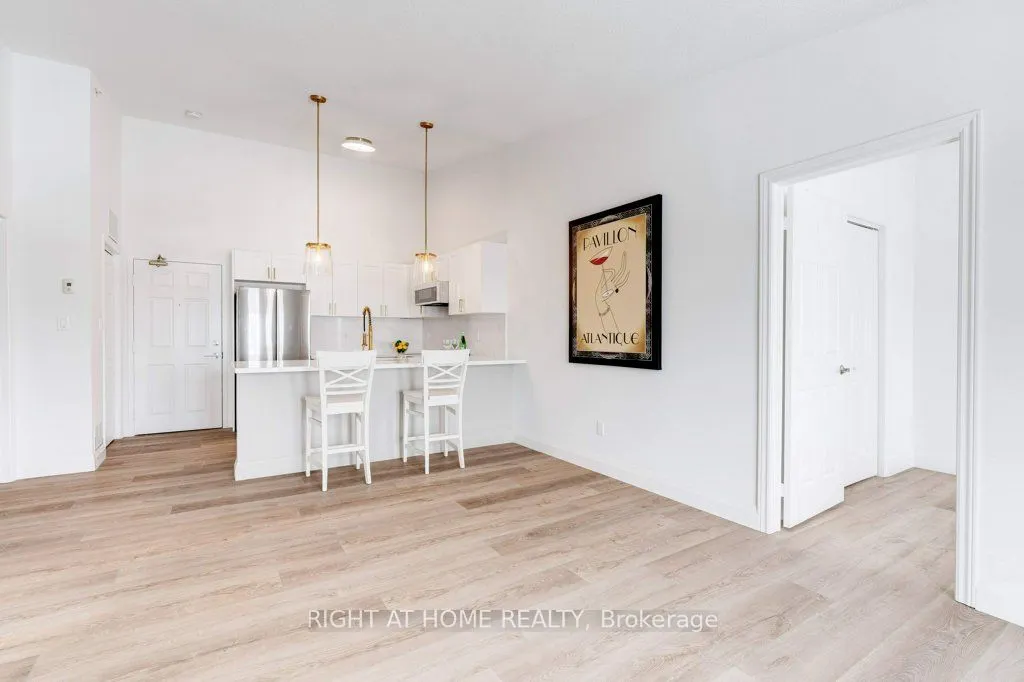 1491 Maple Avenue, #409