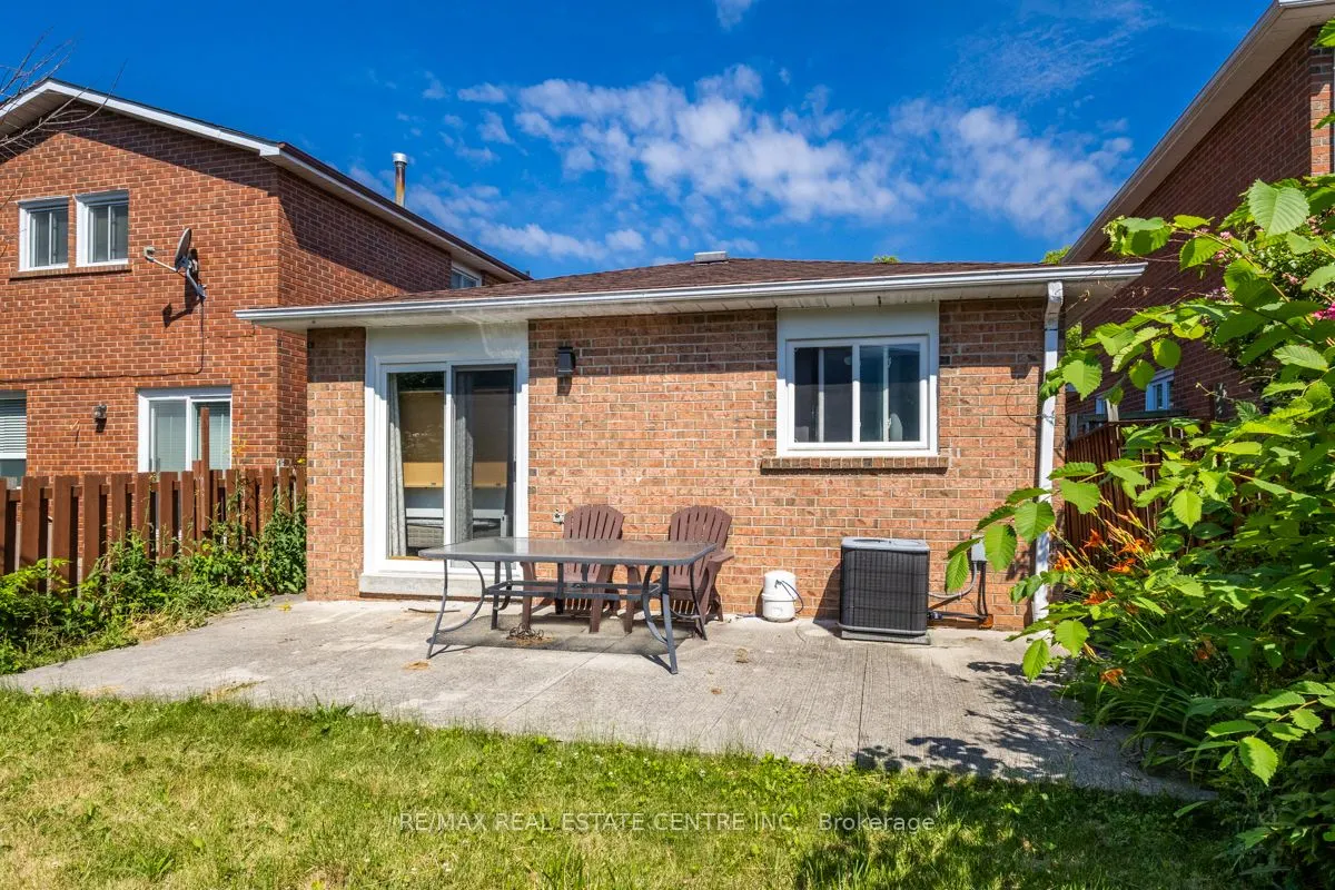 21 Chopin Crescent