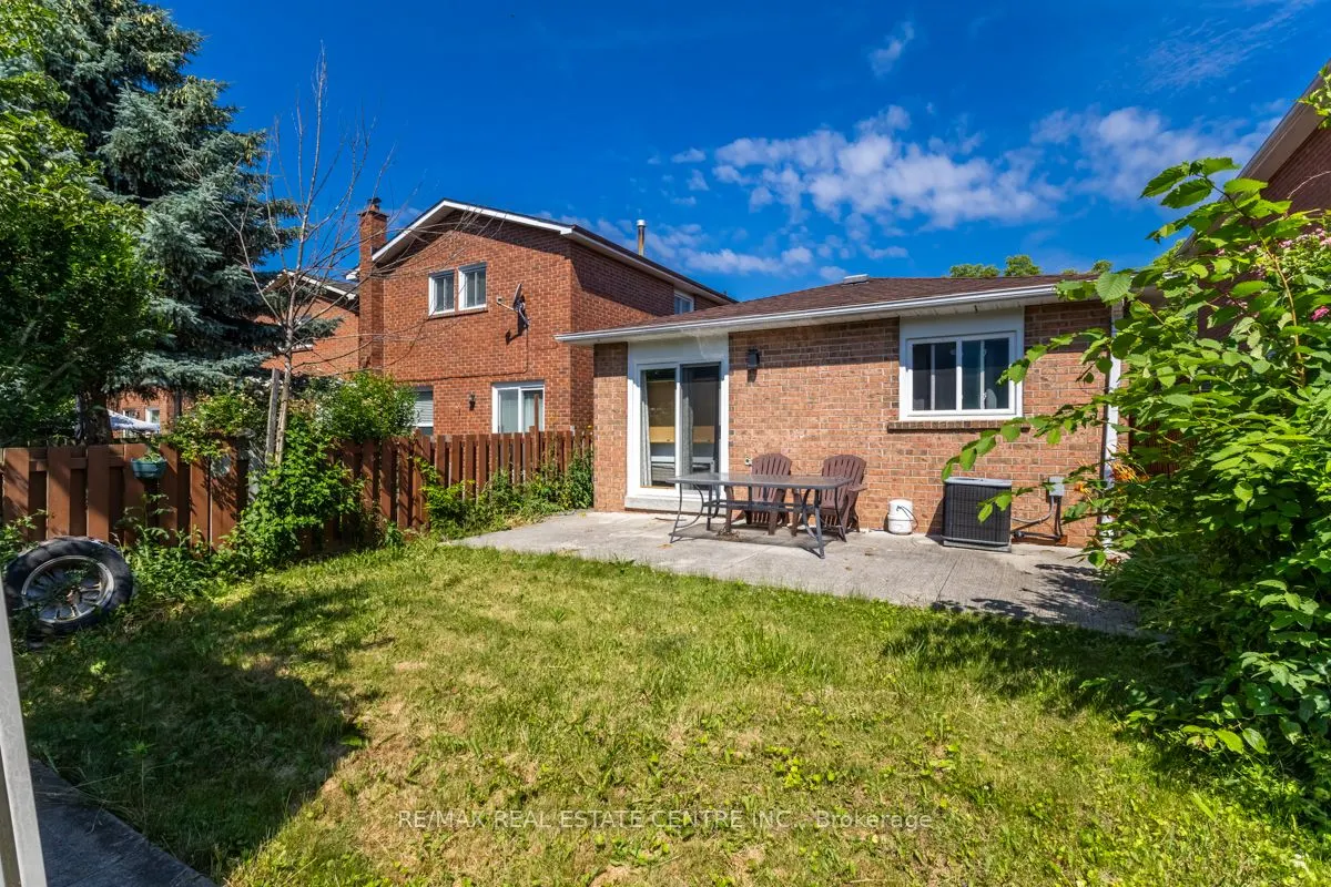 21 Chopin Crescent