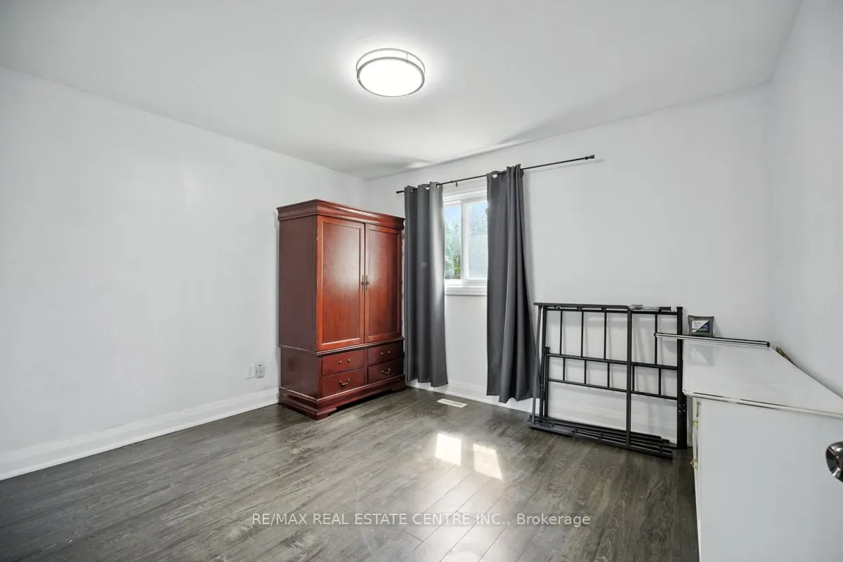 21 Chopin Crescent
