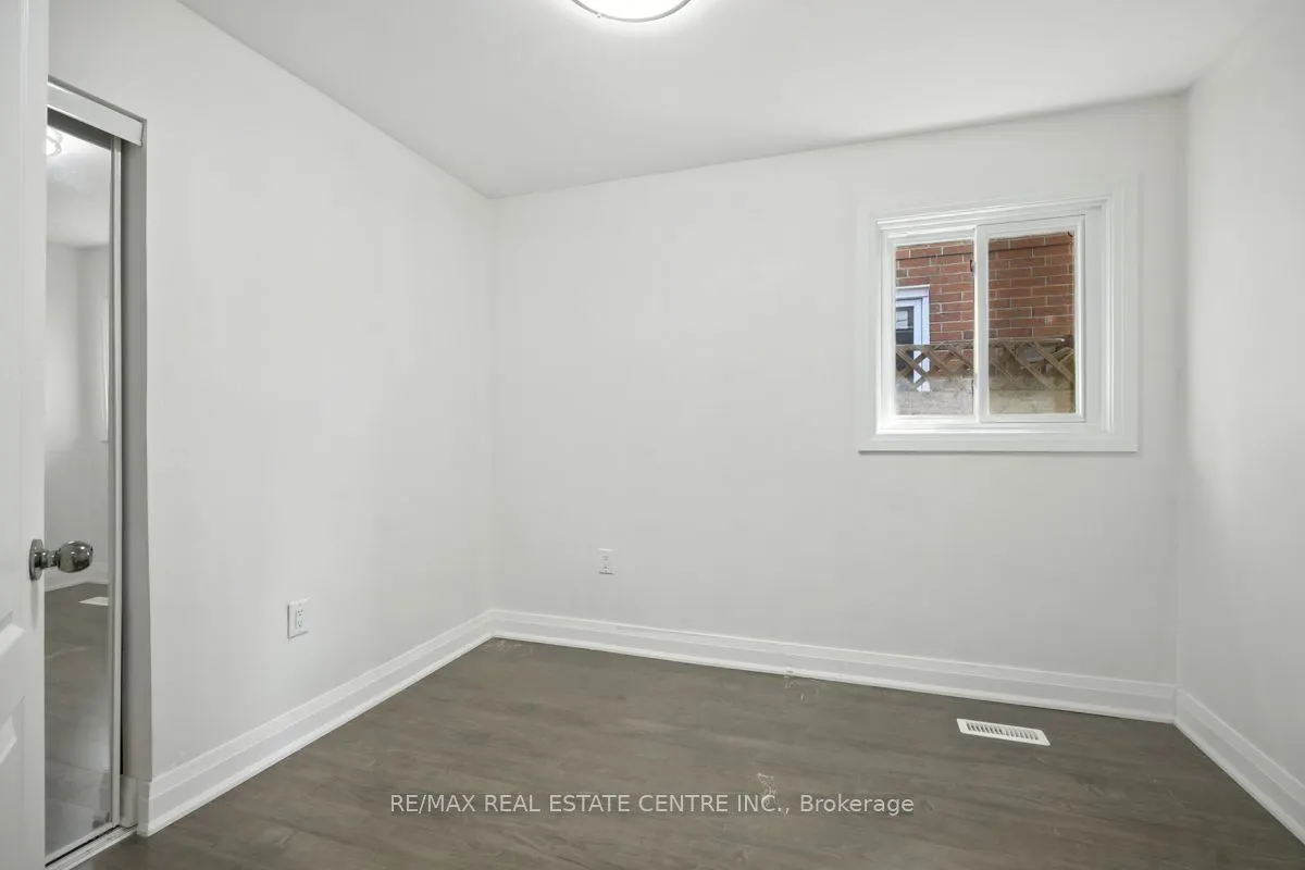 21 Chopin Crescent