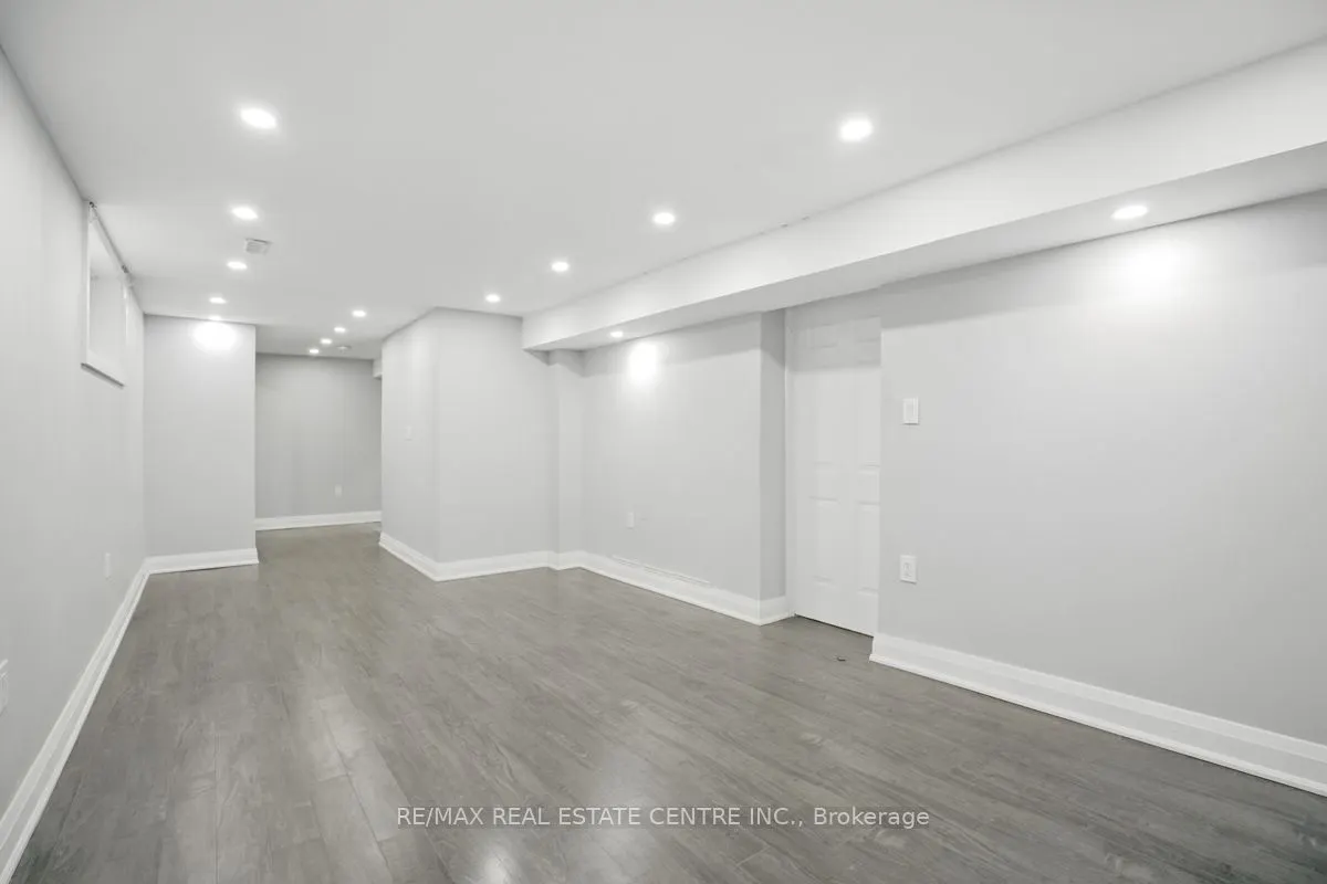 21 Chopin Crescent