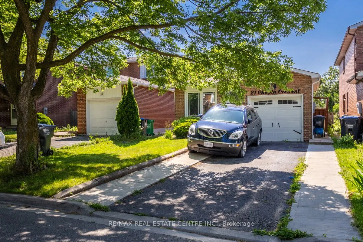 21 Chopin Crescent