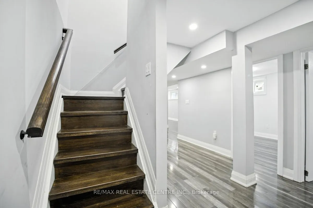 21 Chopin Crescent
