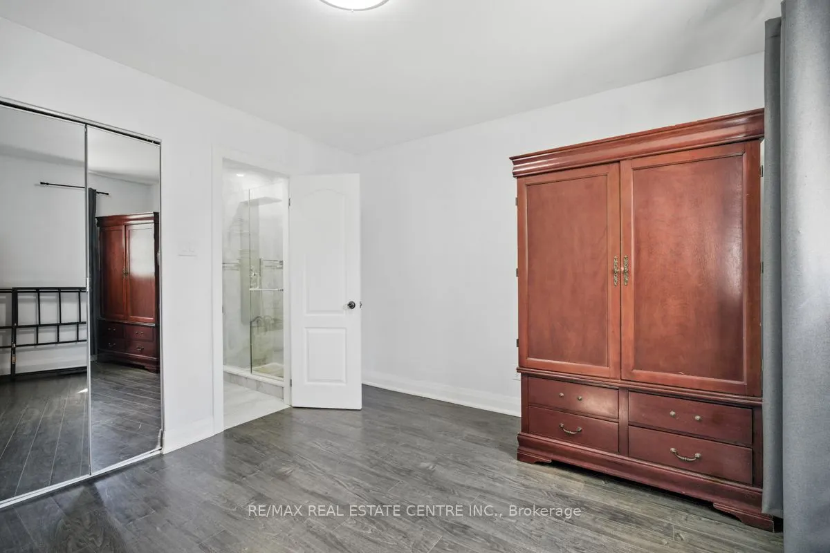 21 Chopin Crescent