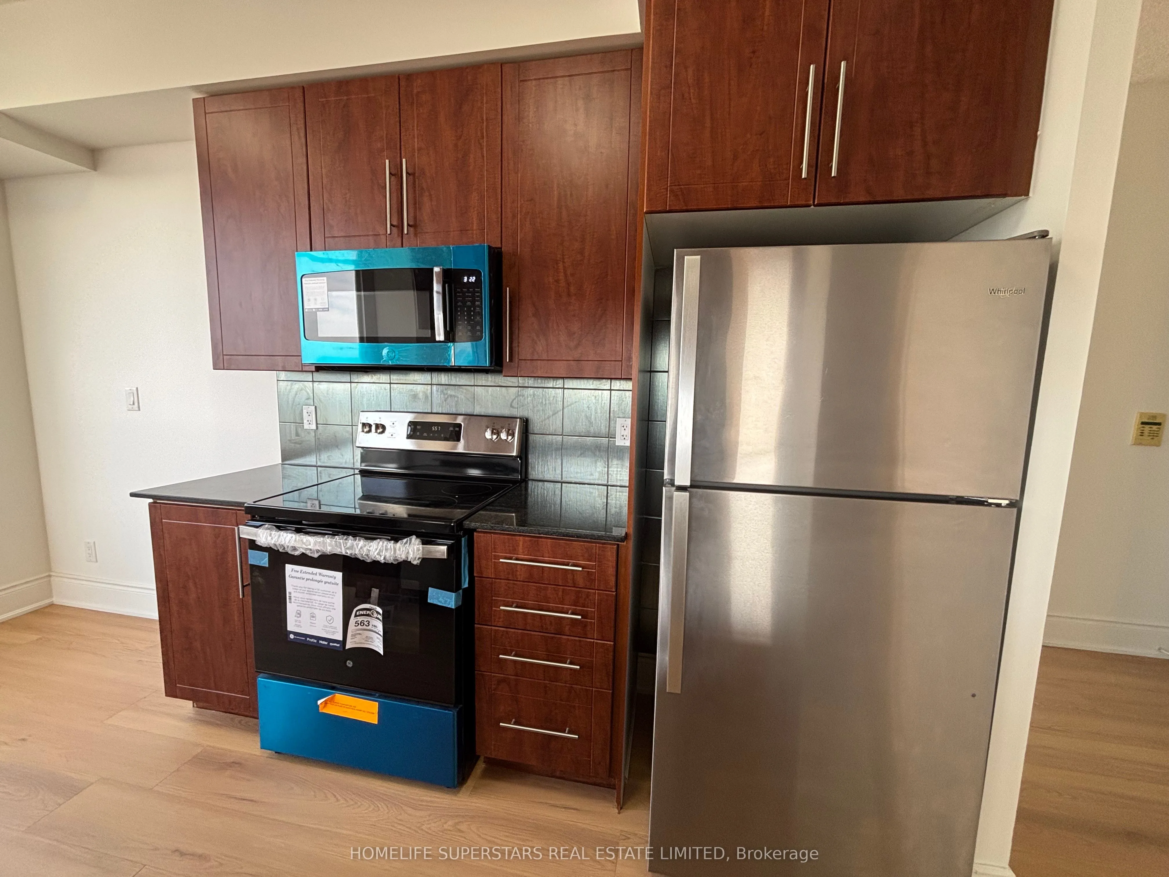 310 Burnhamthorpe Road, #2906