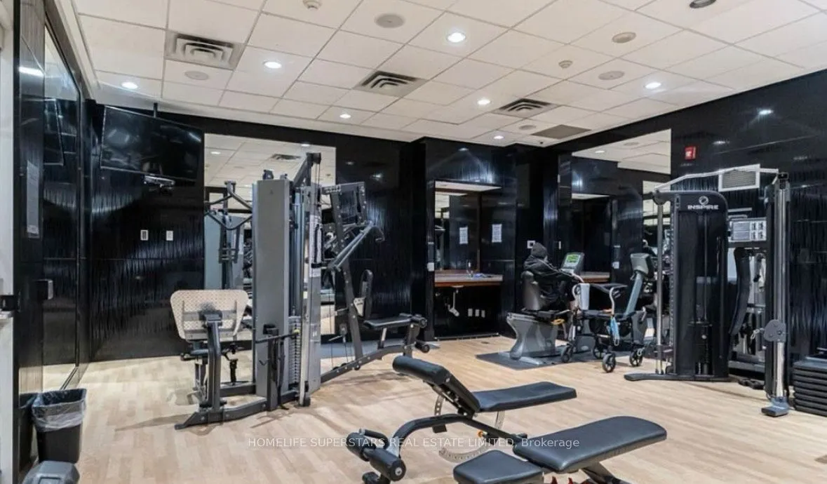 310 Burnhamthorpe Road, #2906