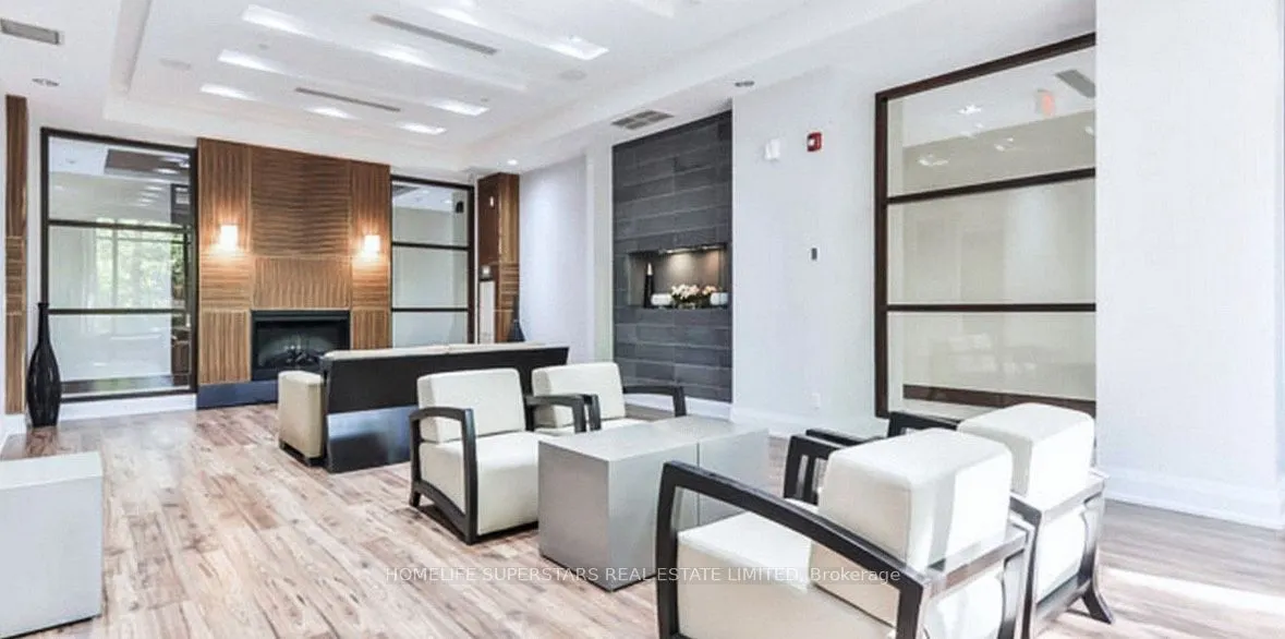 310 Burnhamthorpe Road, #2906