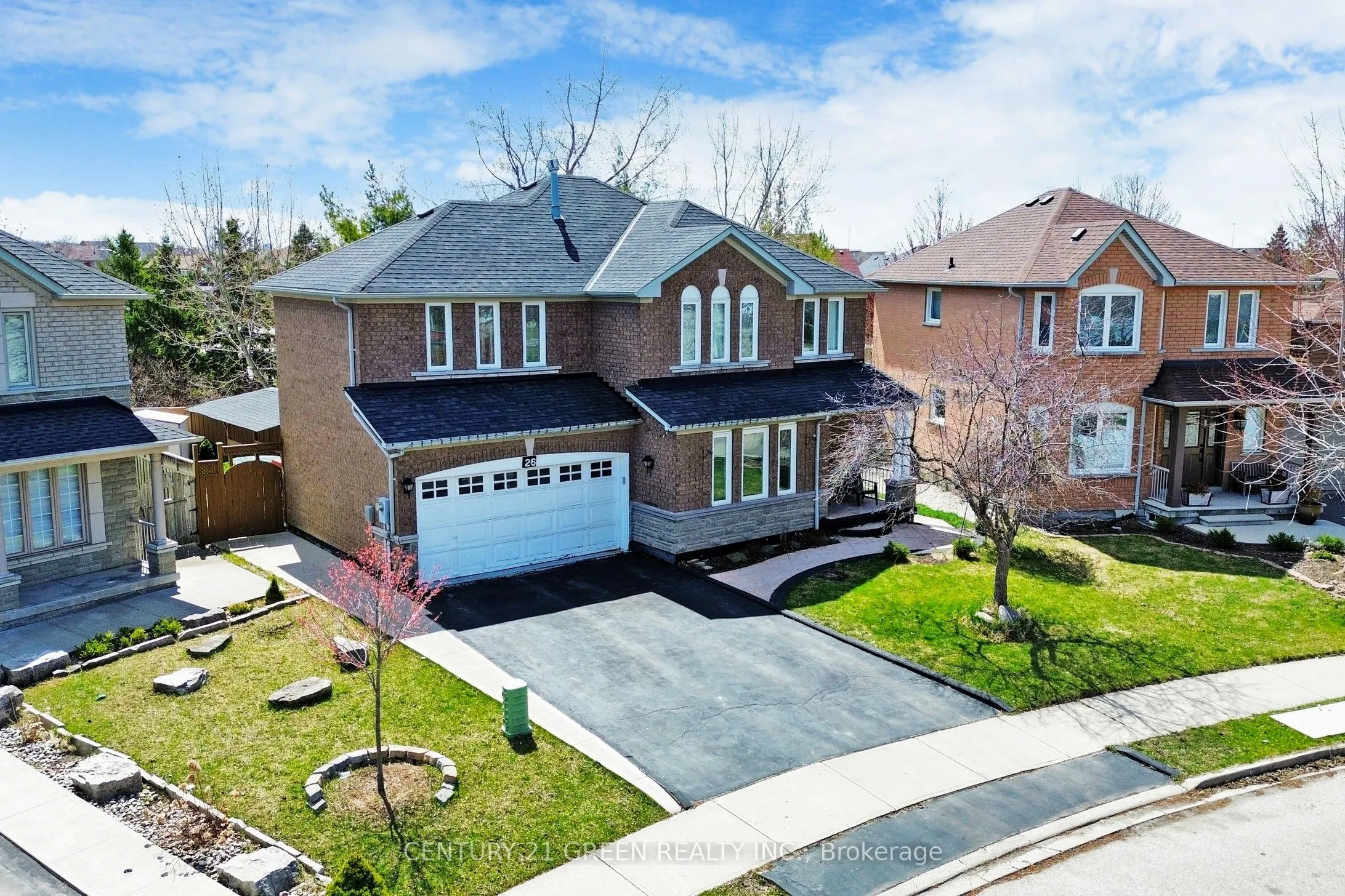 26 Dolphin Song Crescent