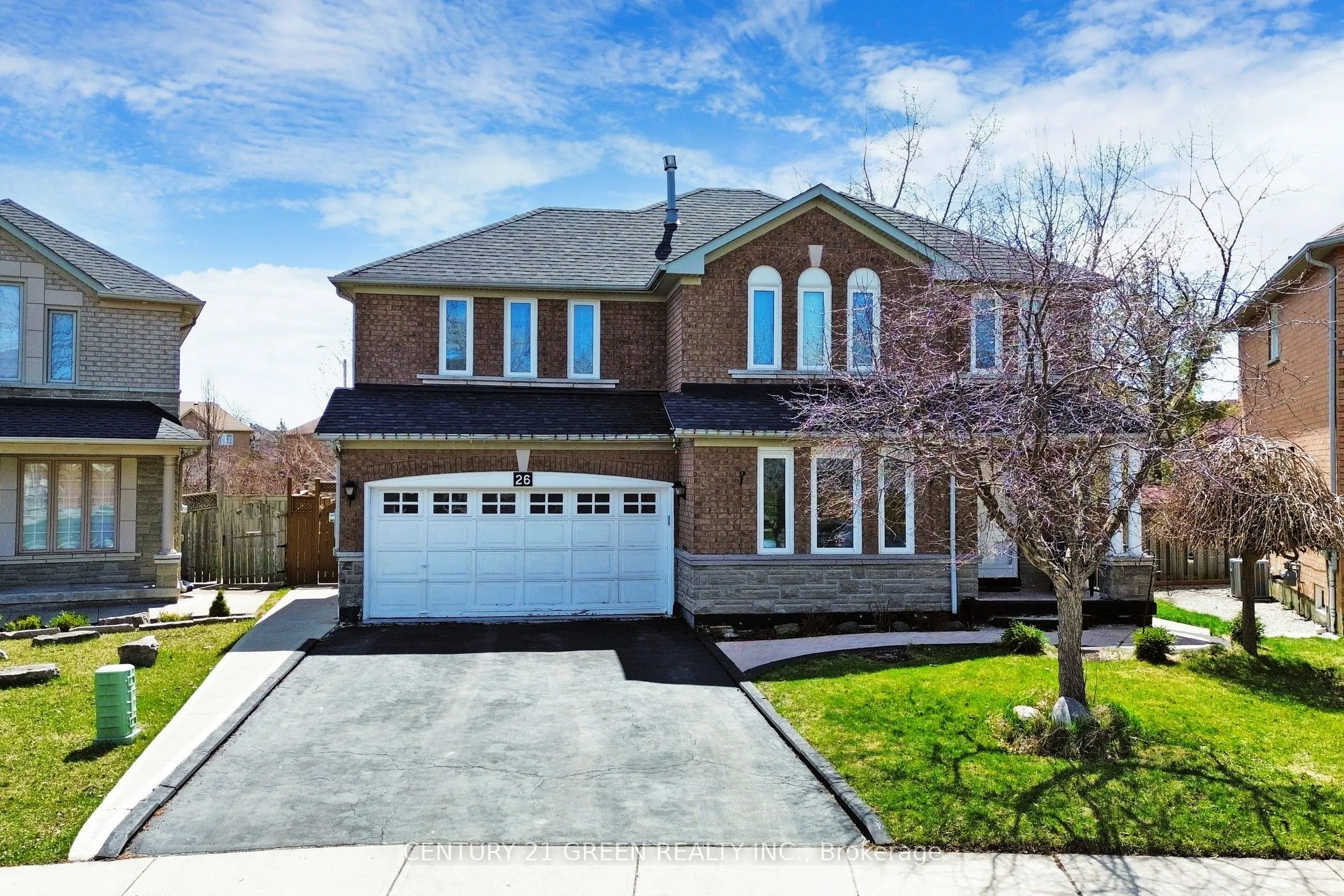 26 Dolphin Song Crescent