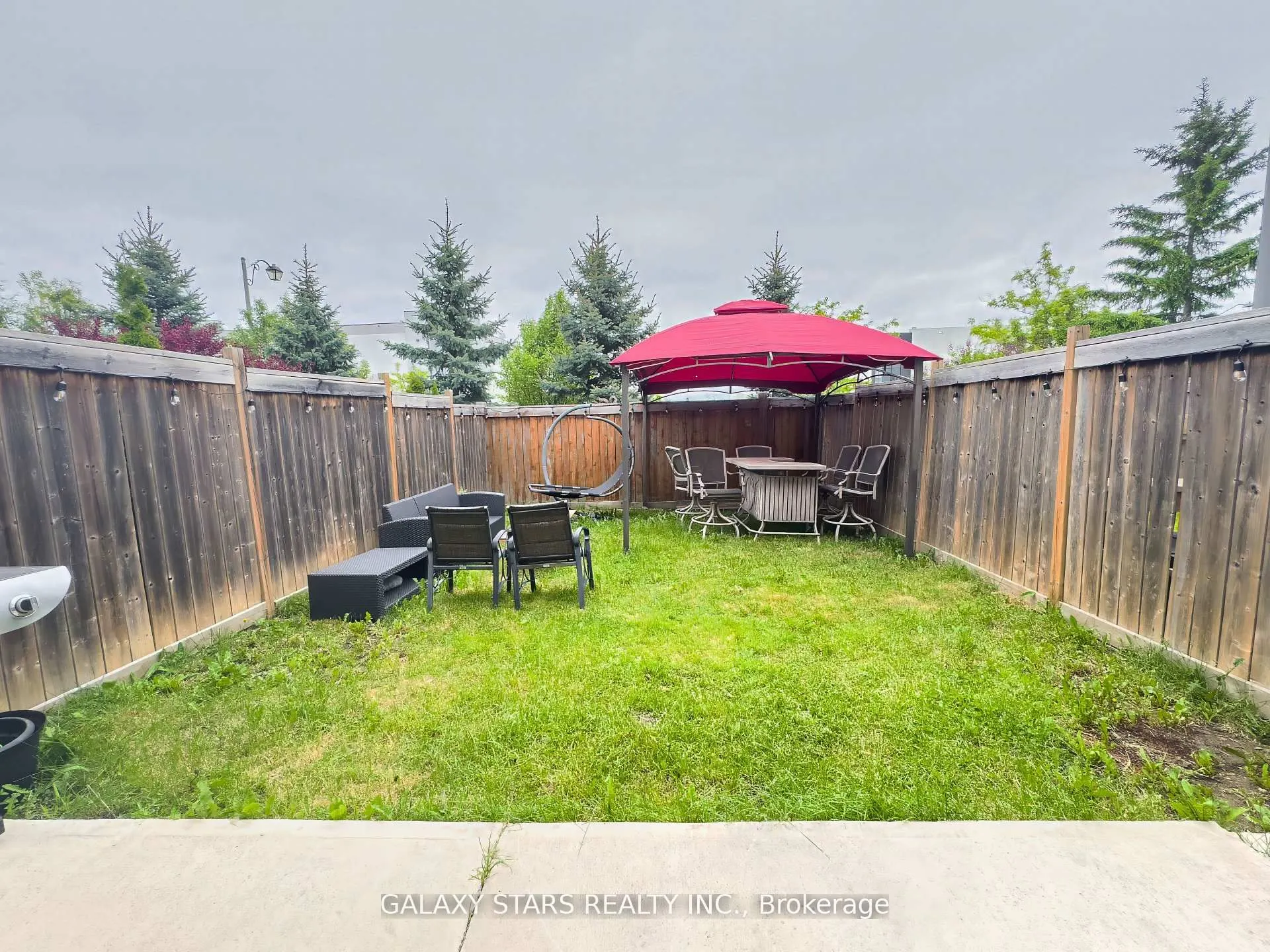 5 Aspenview Avenue