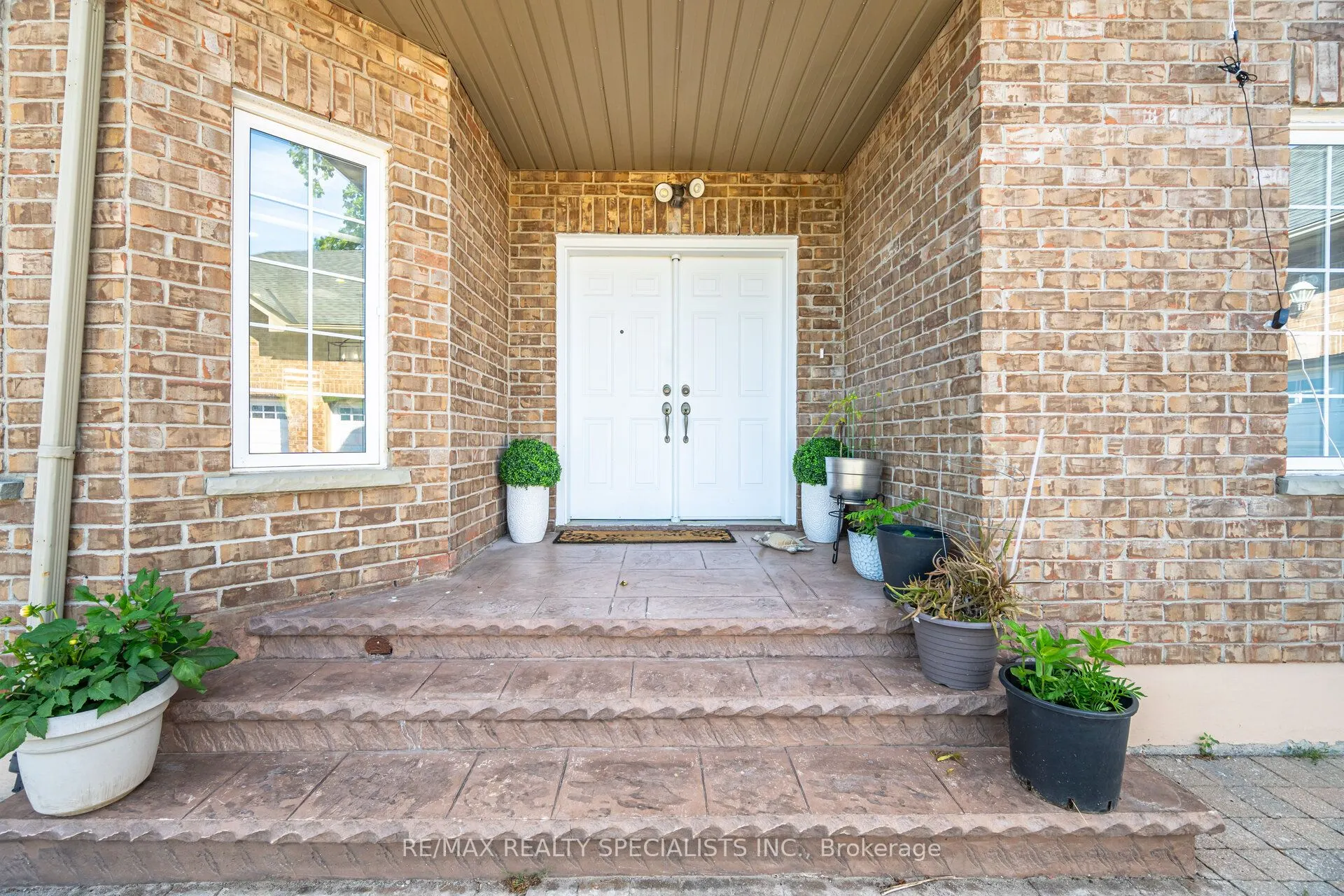 5246 Beech Grove Side Road