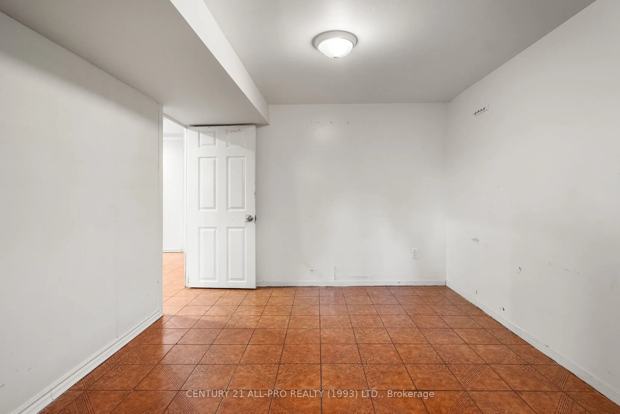 84 Goldsboro Road