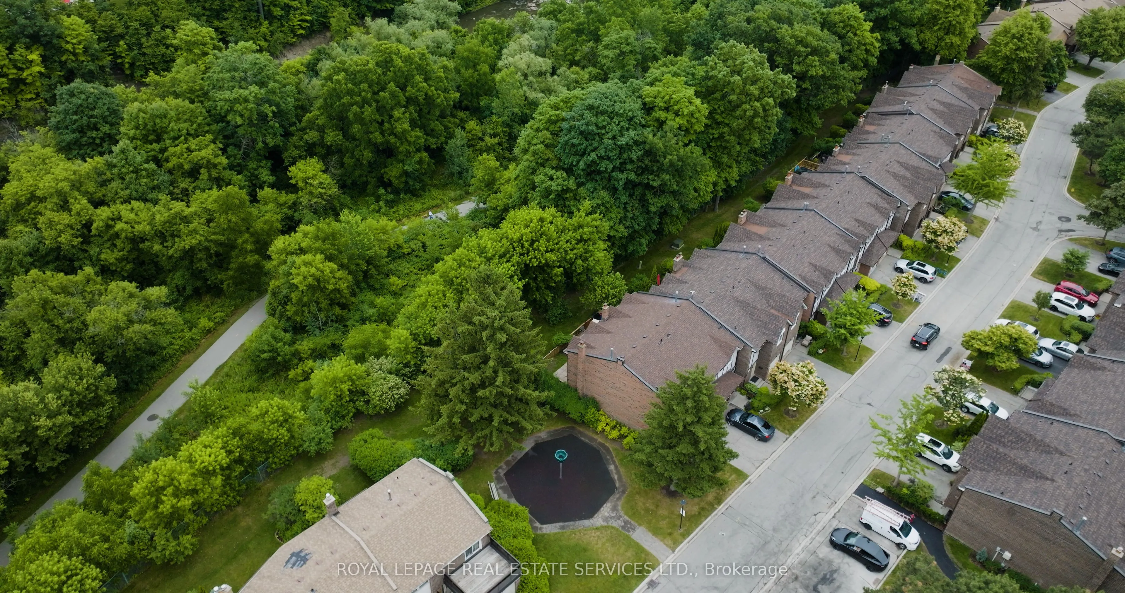 2120 Rathburn Road E, #38