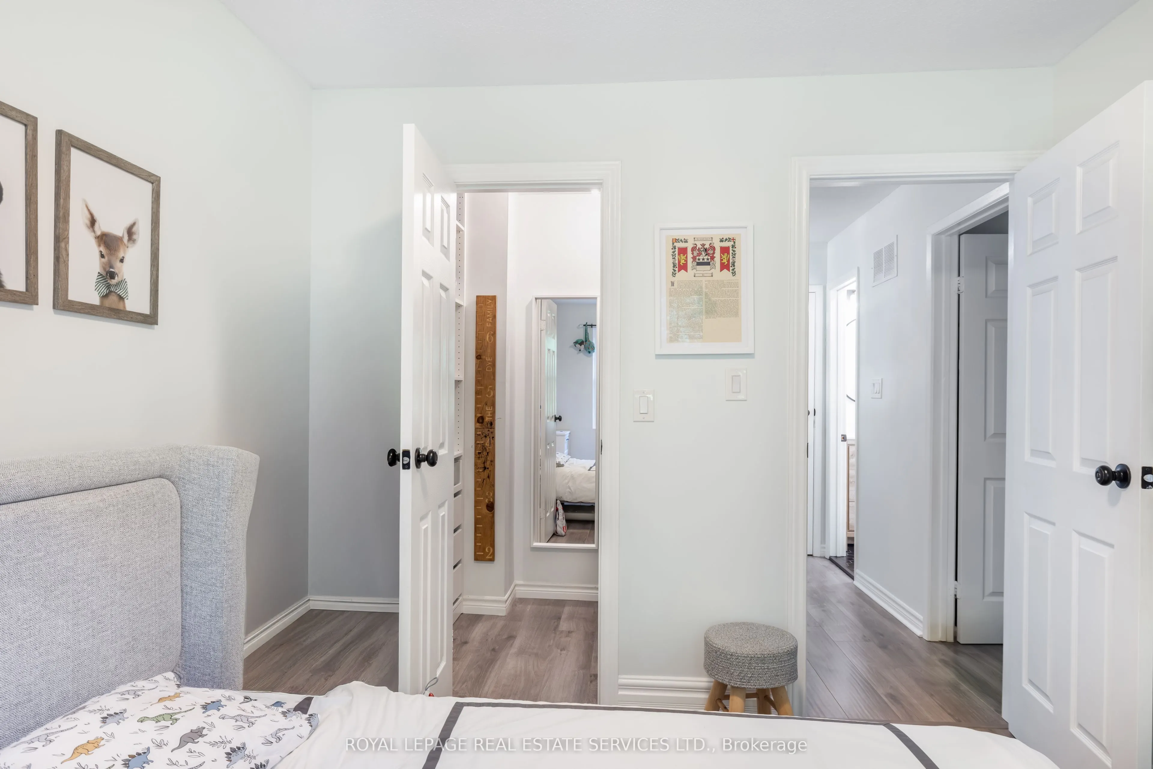 2120 Rathburn Road E, #38