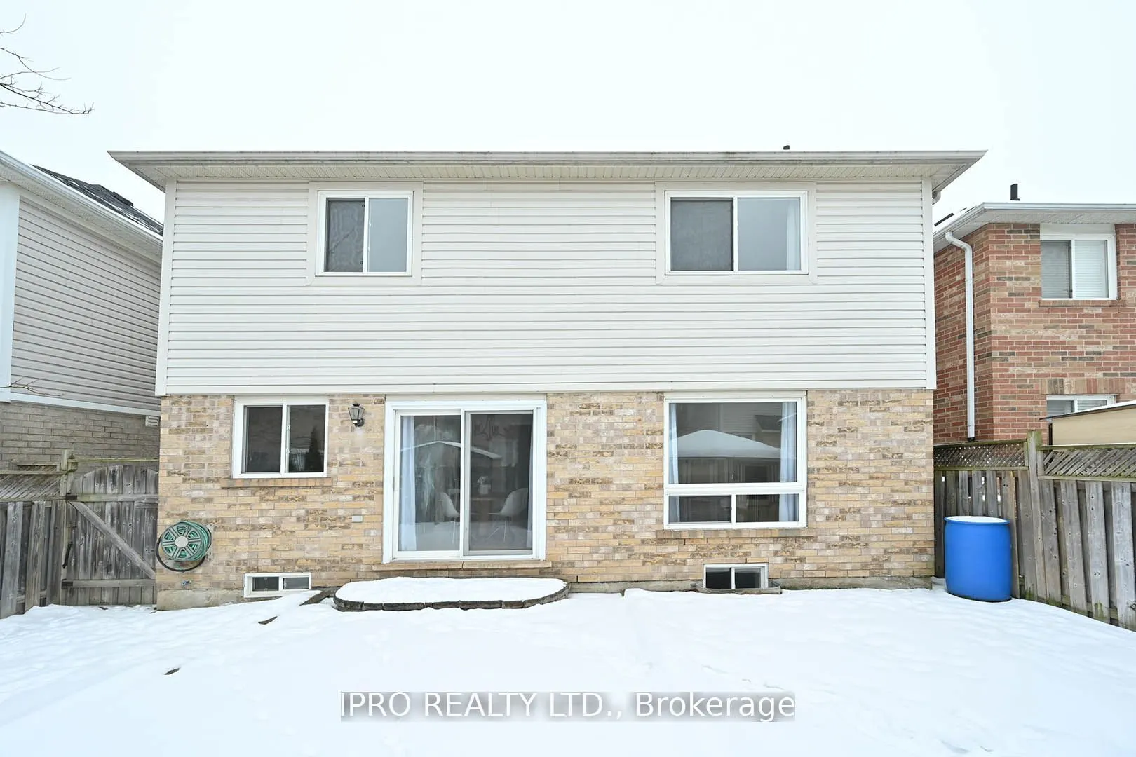 21 Vista Green Crescent