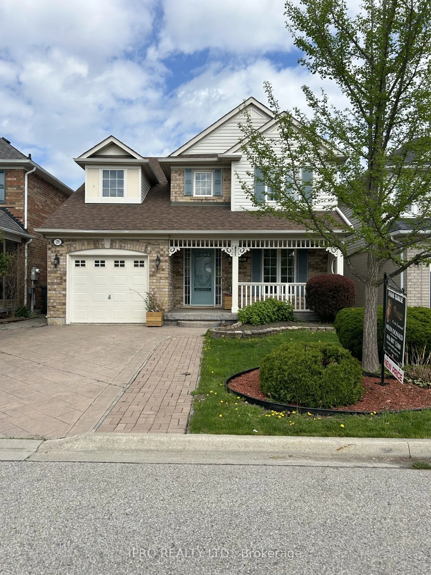 21 Vista Green Crescent