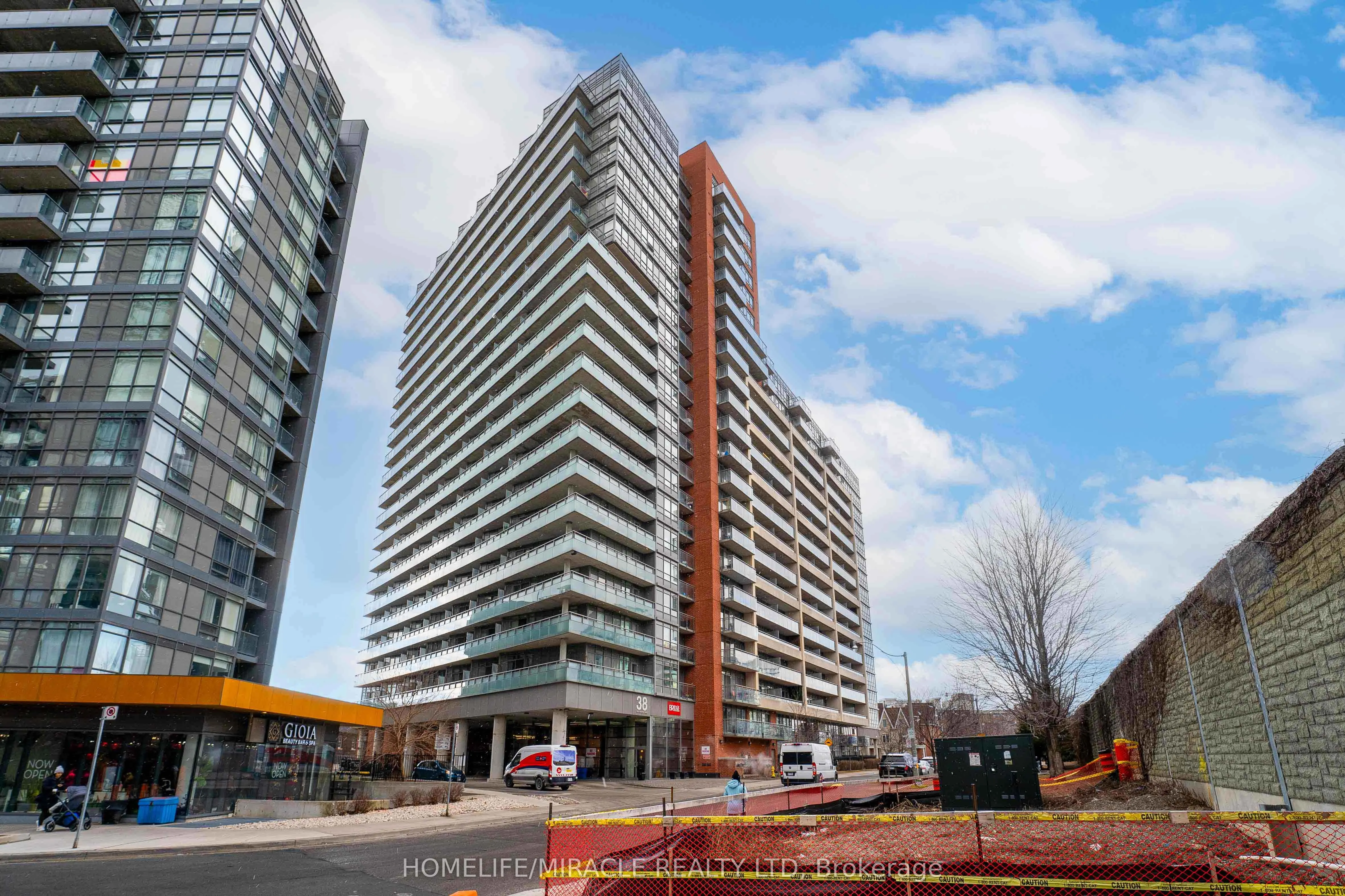 38 Joe Shuster Way, #1110