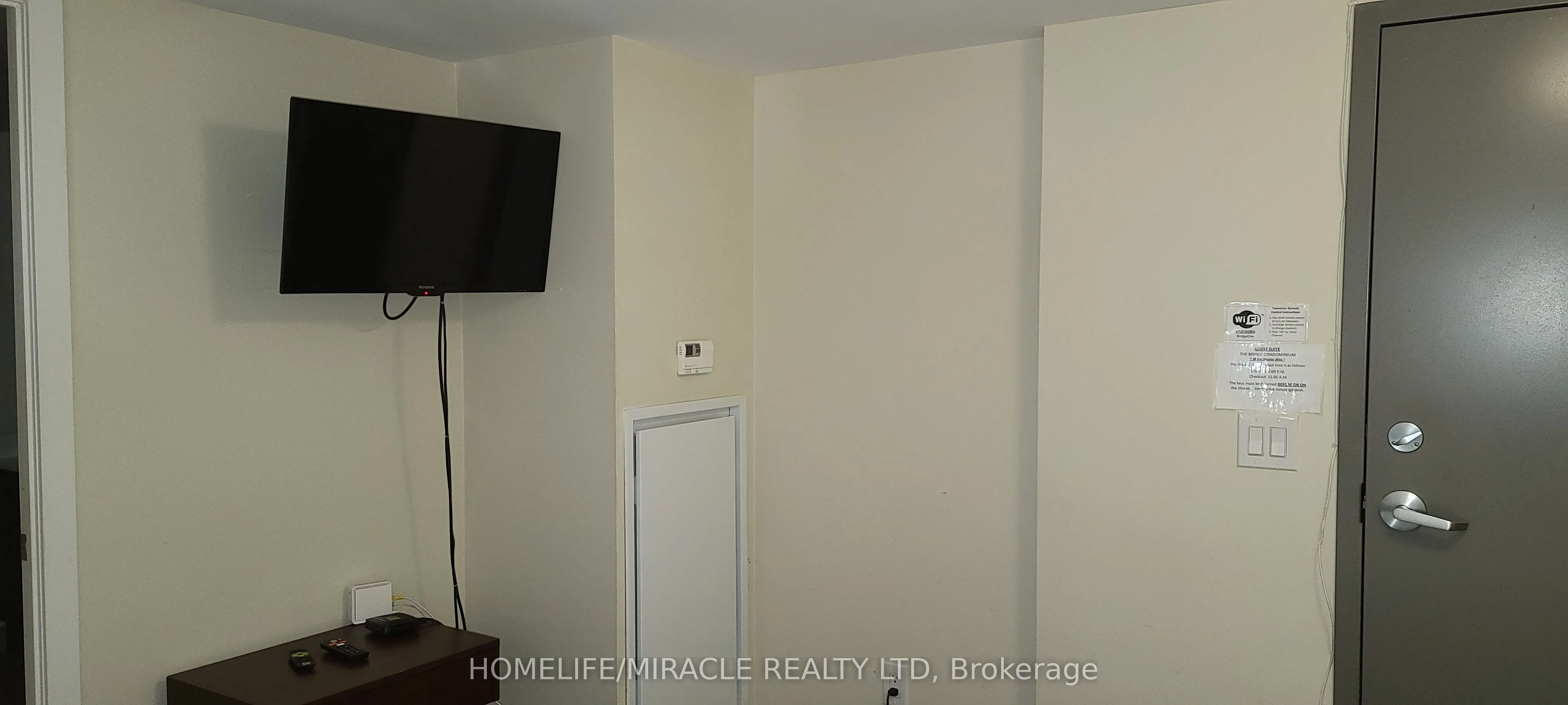 38 Joe Shuster Way, #1110