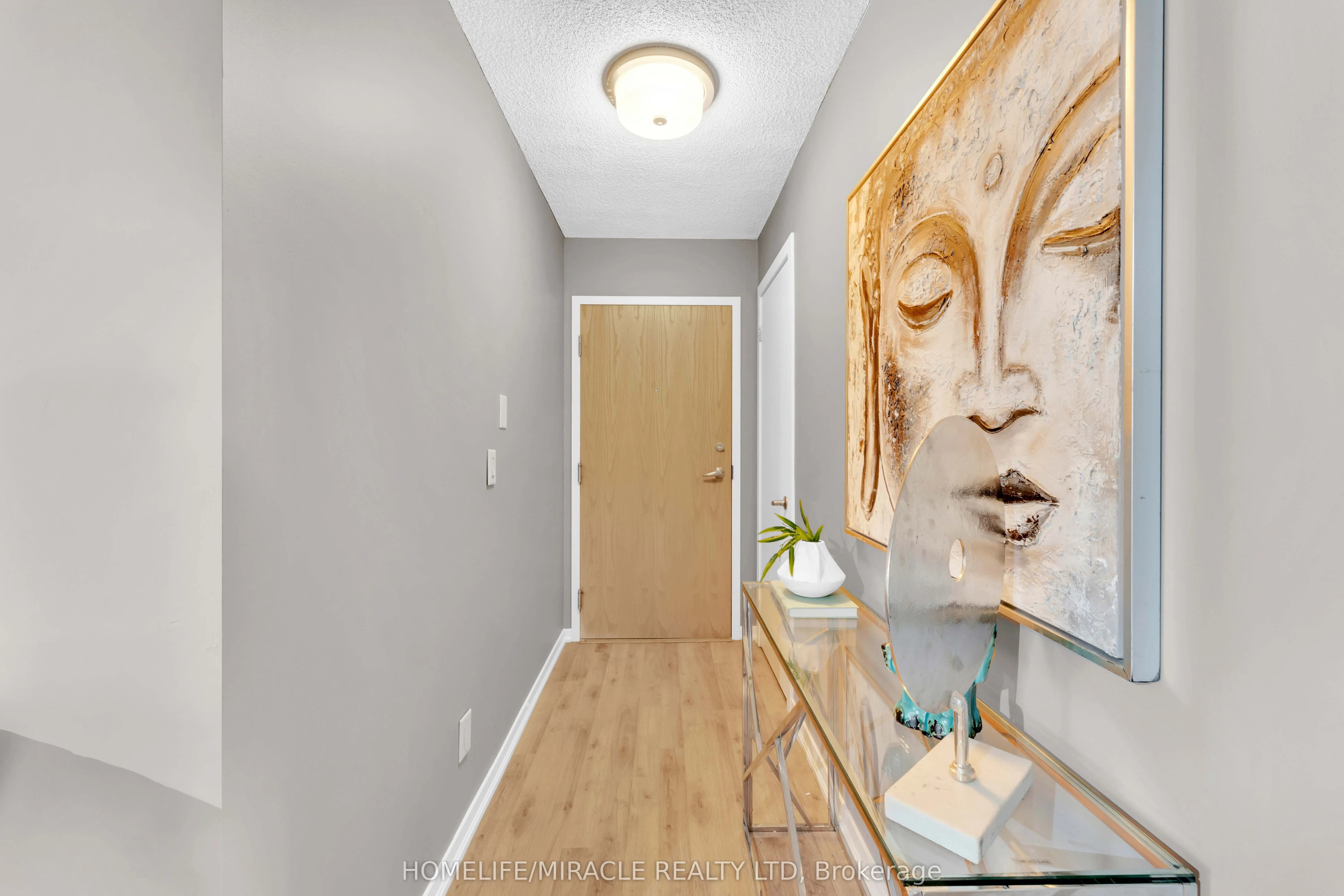 38 Joe Shuster Way, #1110