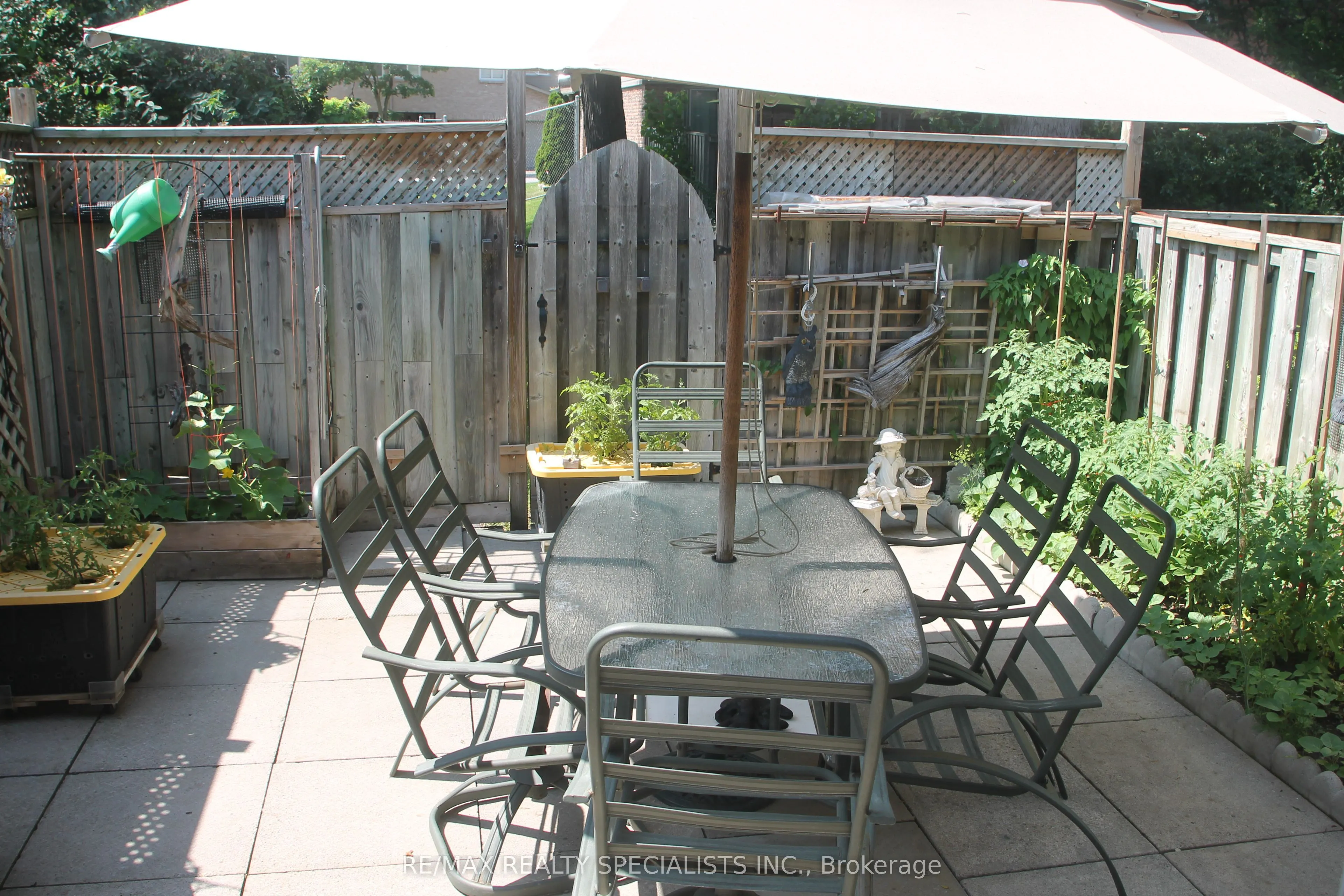 2035 Asta Drive #21
