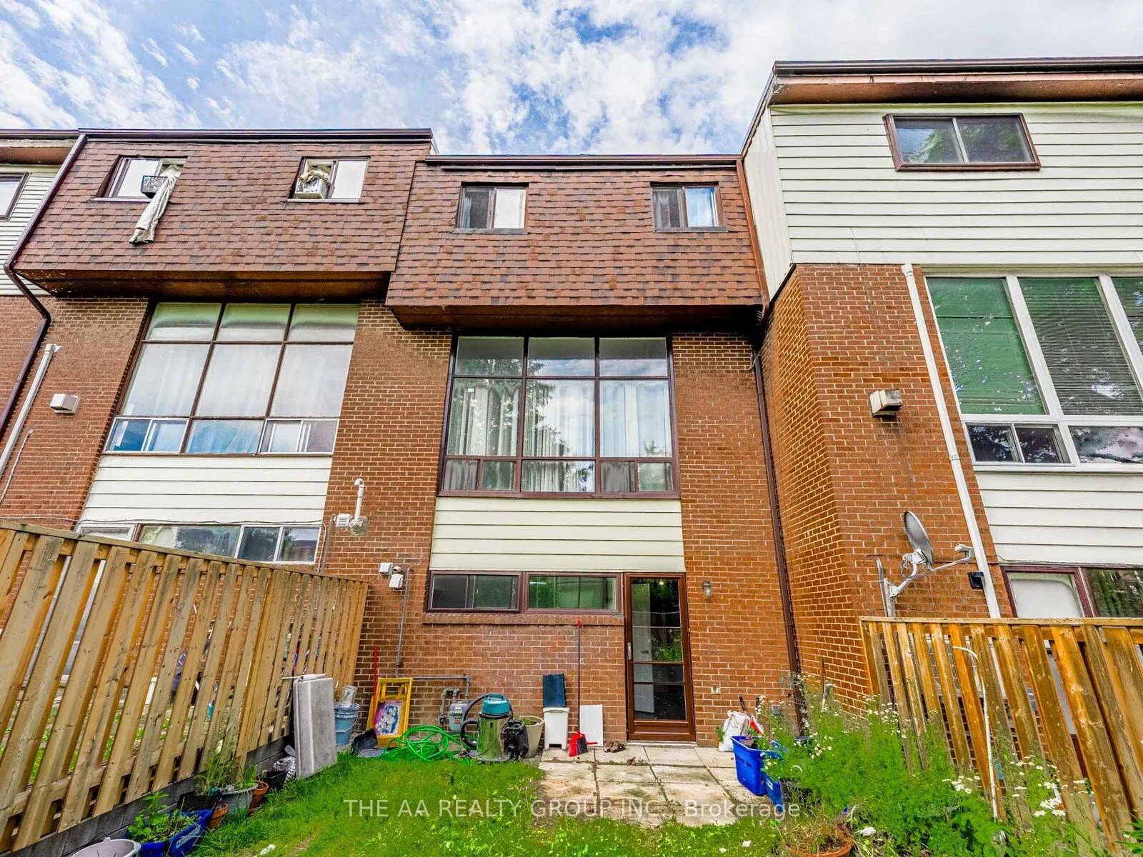 180 MIississauga Valley Road, #46