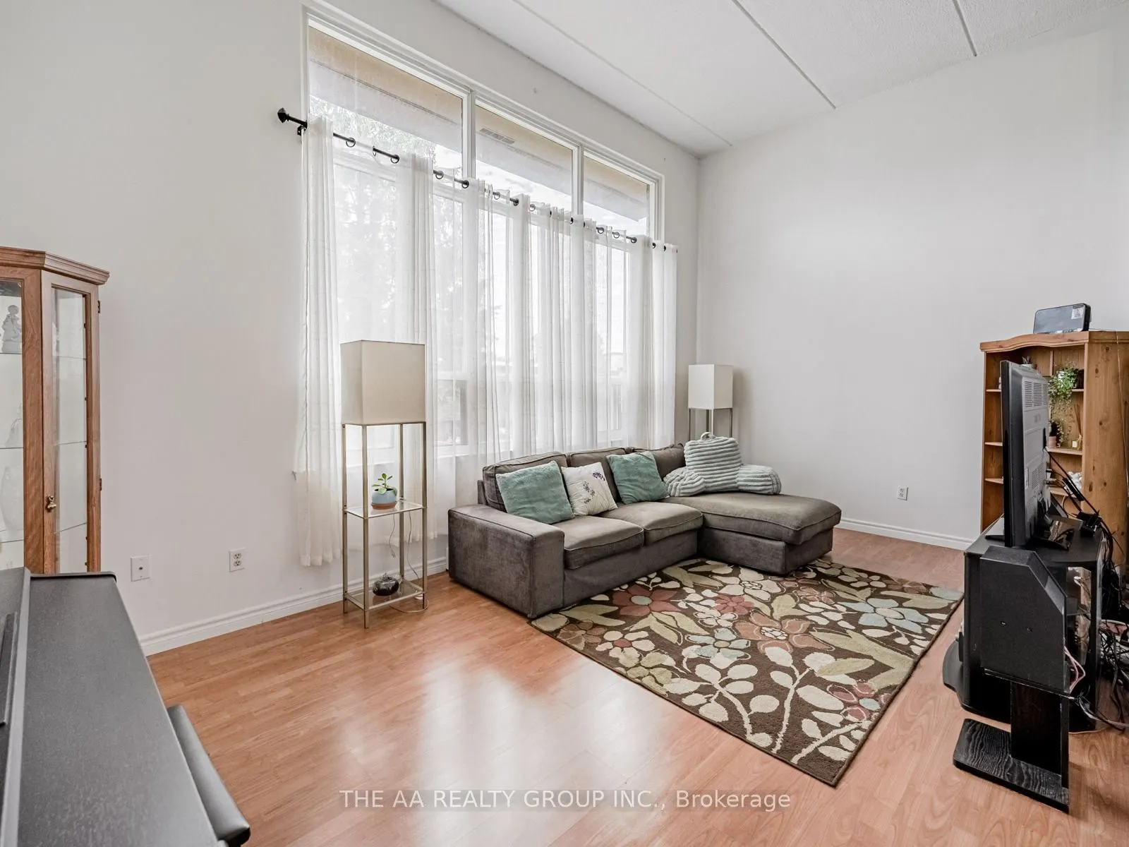 180 MIississauga Valley Road, #46