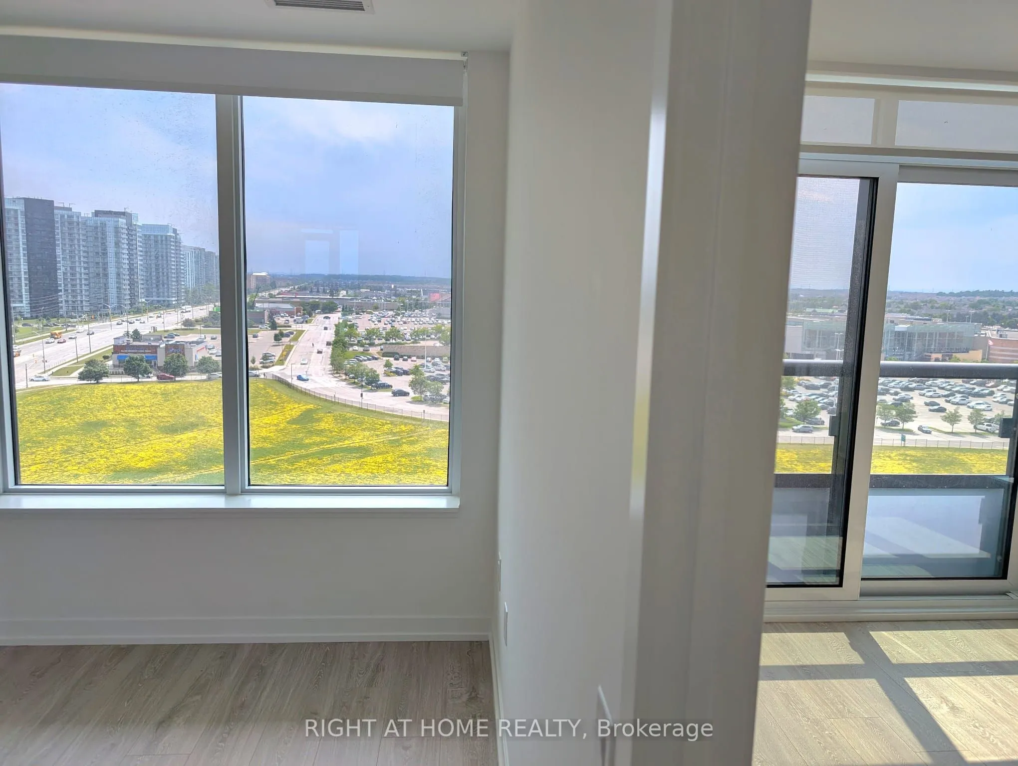 2485 Eglinton Avenue W, #1201