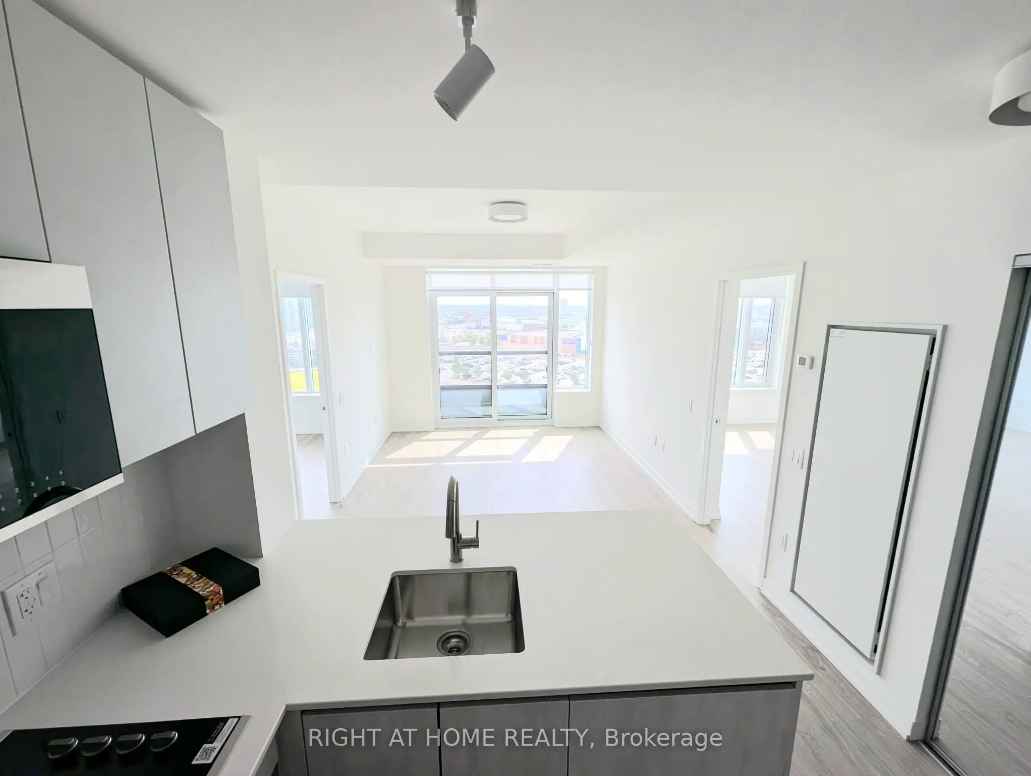 2485 Eglinton Avenue W, #1201