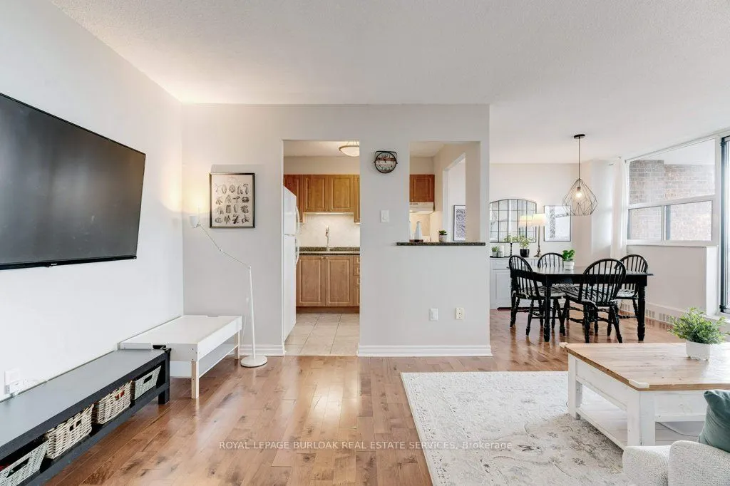 3501 Glen Erin Drive, #1009