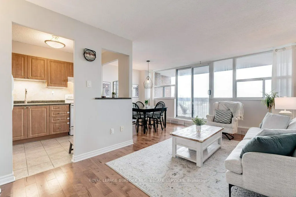 3501 Glen Erin Drive, #1009
