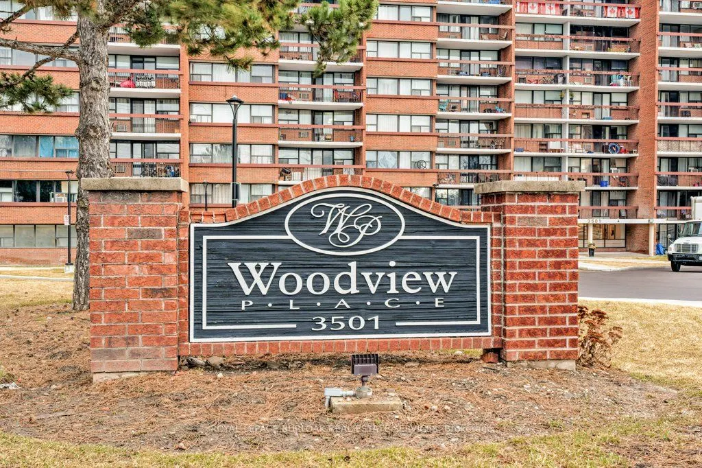 3501 Glen Erin Drive, #1009