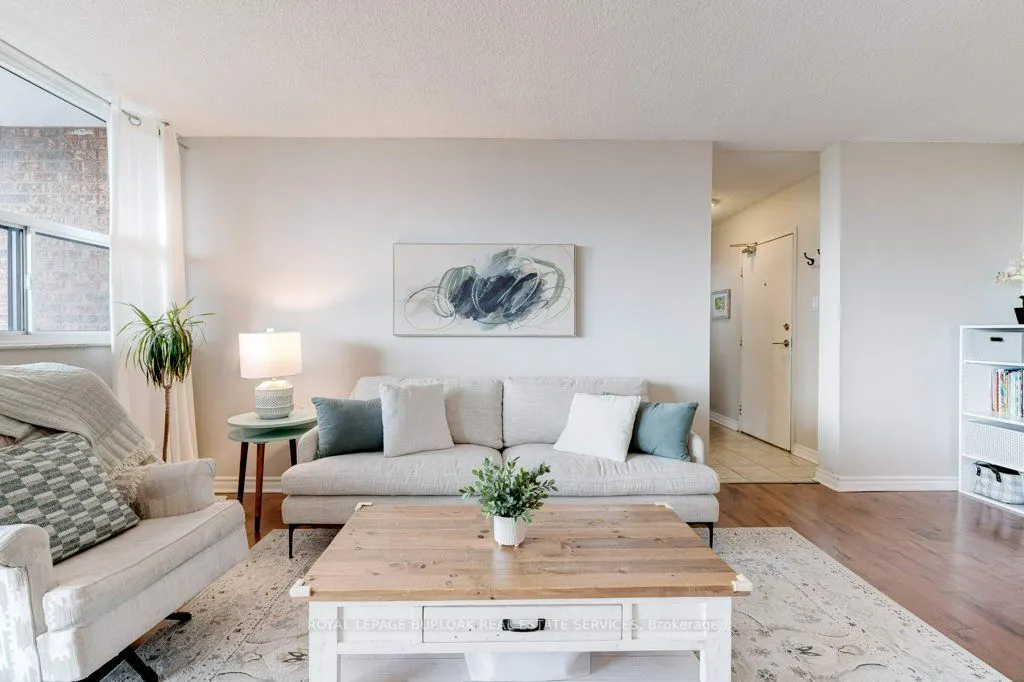 3501 Glen Erin Drive, #1009