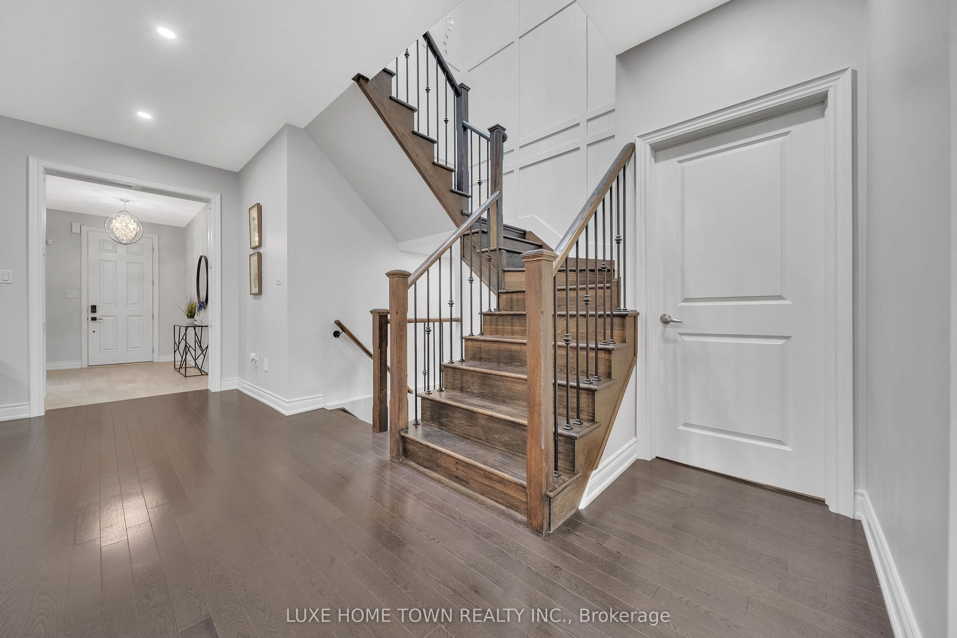 1310 Raspberry Terrace