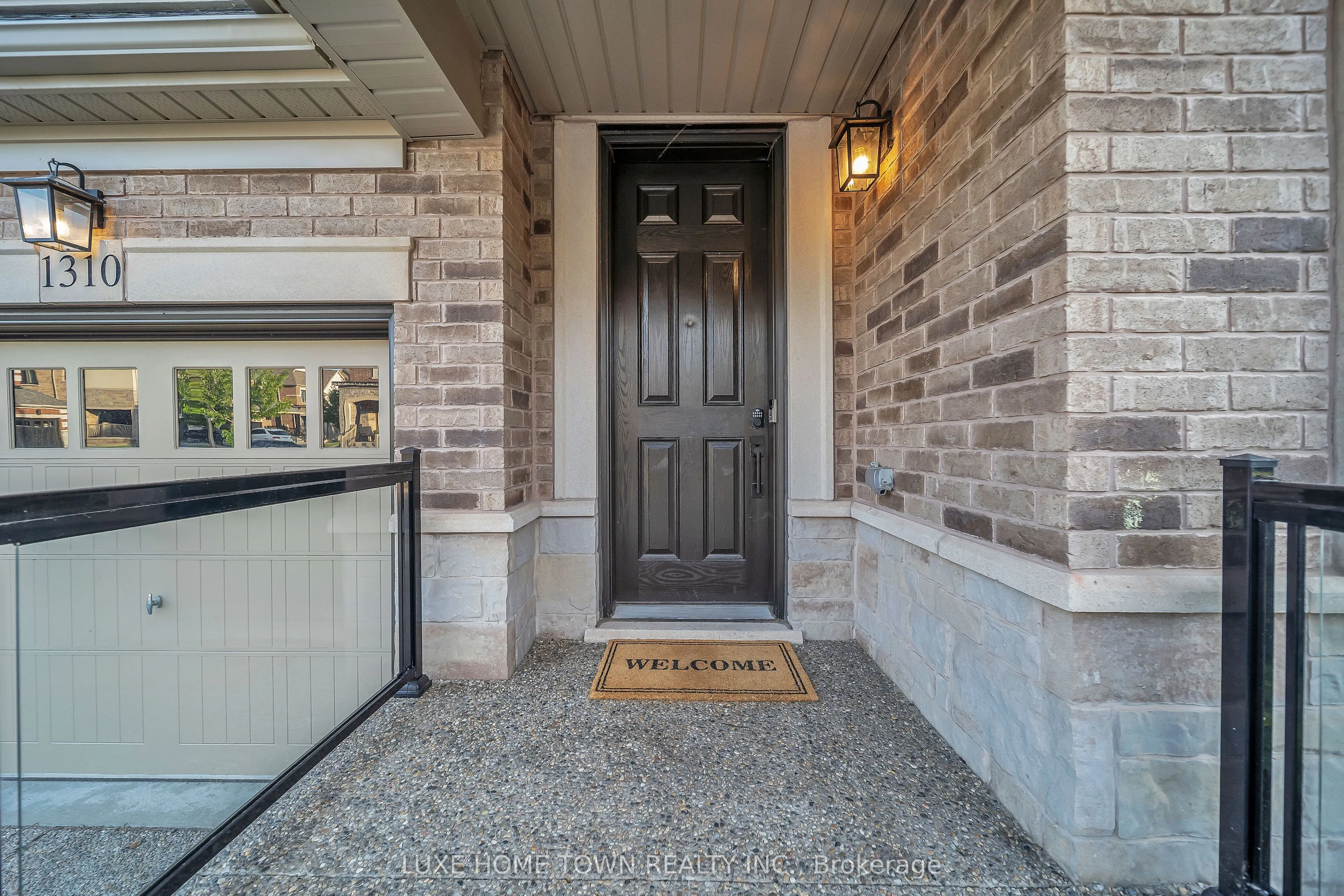 1310 Raspberry Terrace