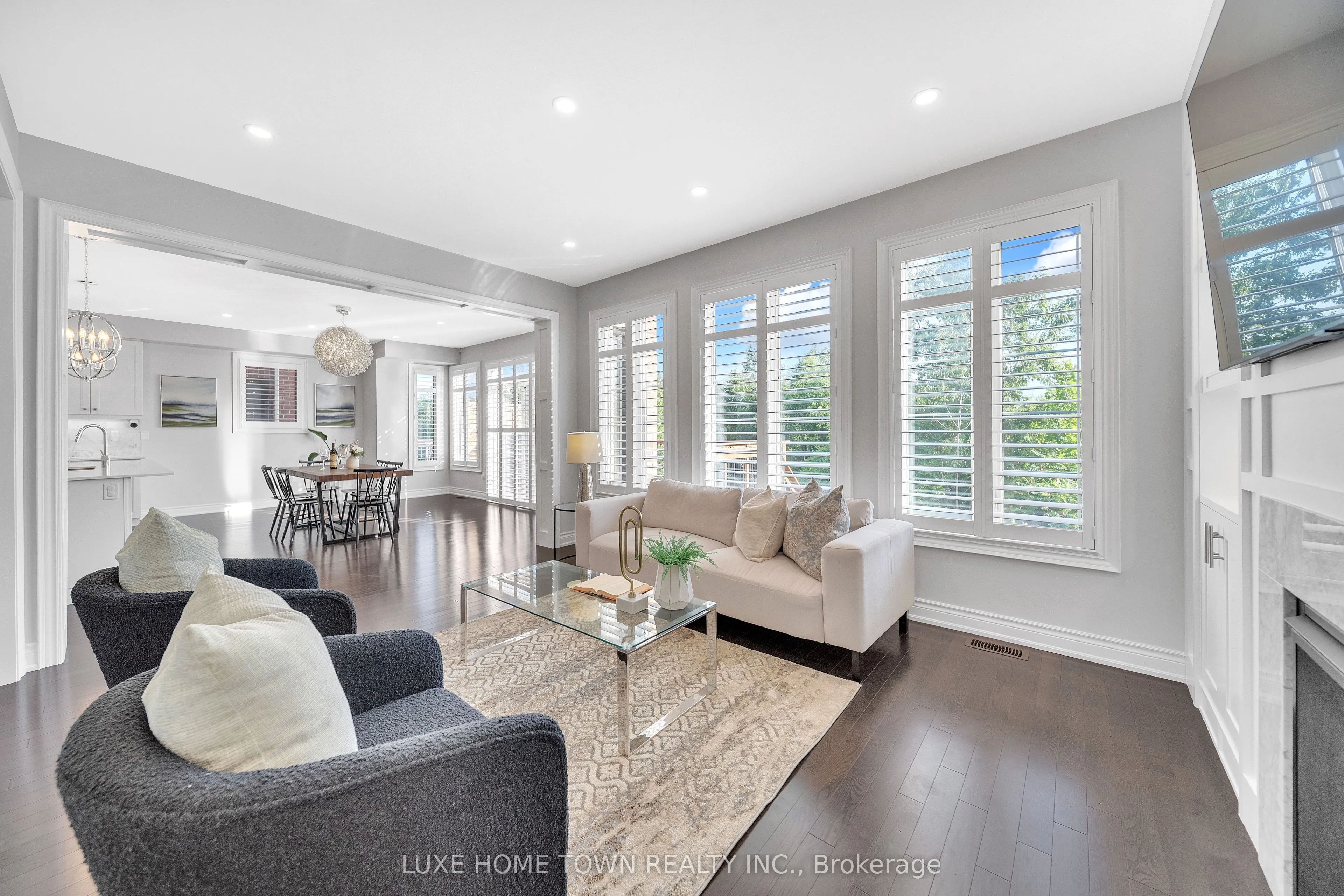 1310 Raspberry Terrace
