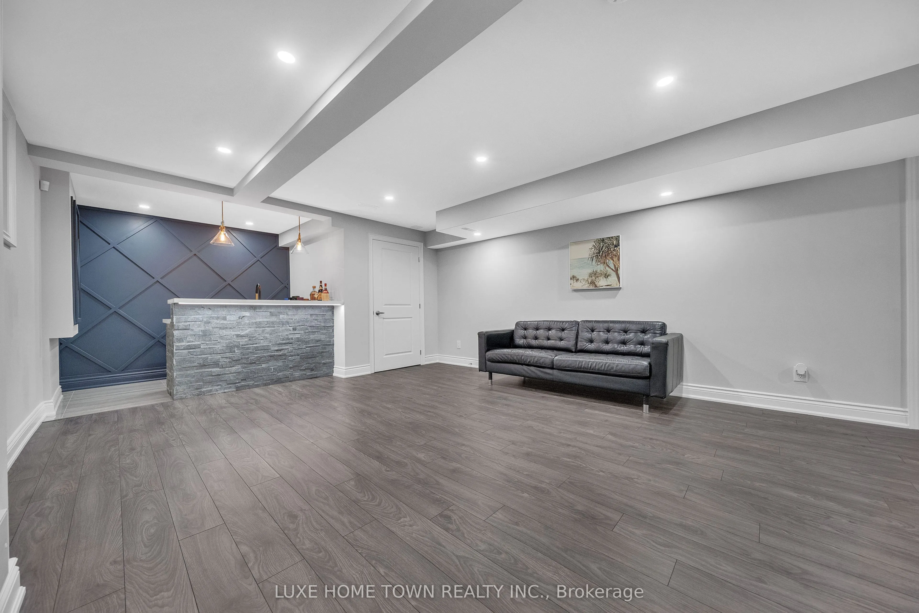 1310 Raspberry Terrace