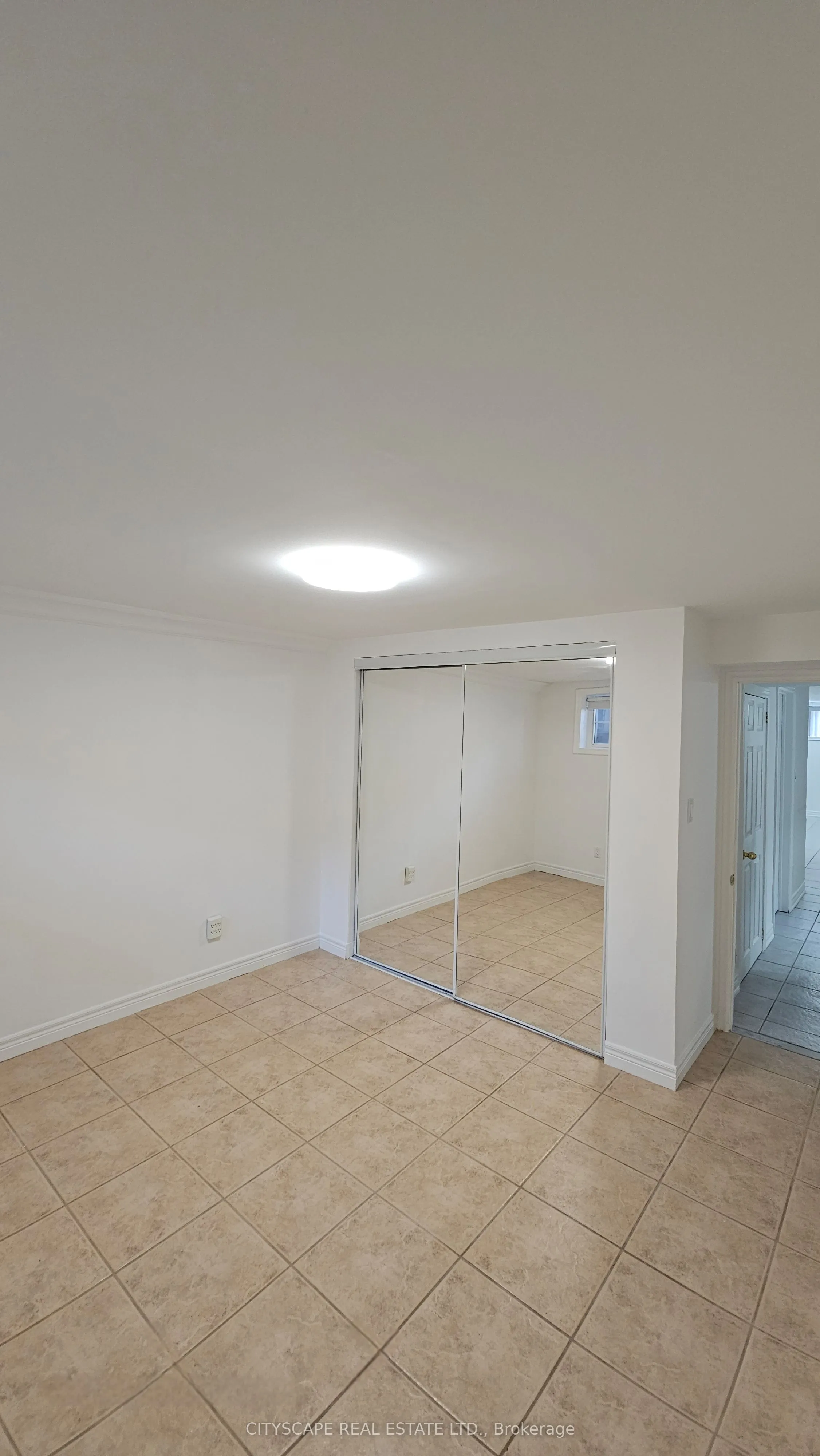 8 Garden Avenue