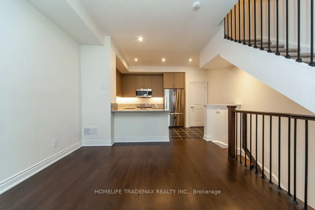 40 Lunar Cres Crescent, #70