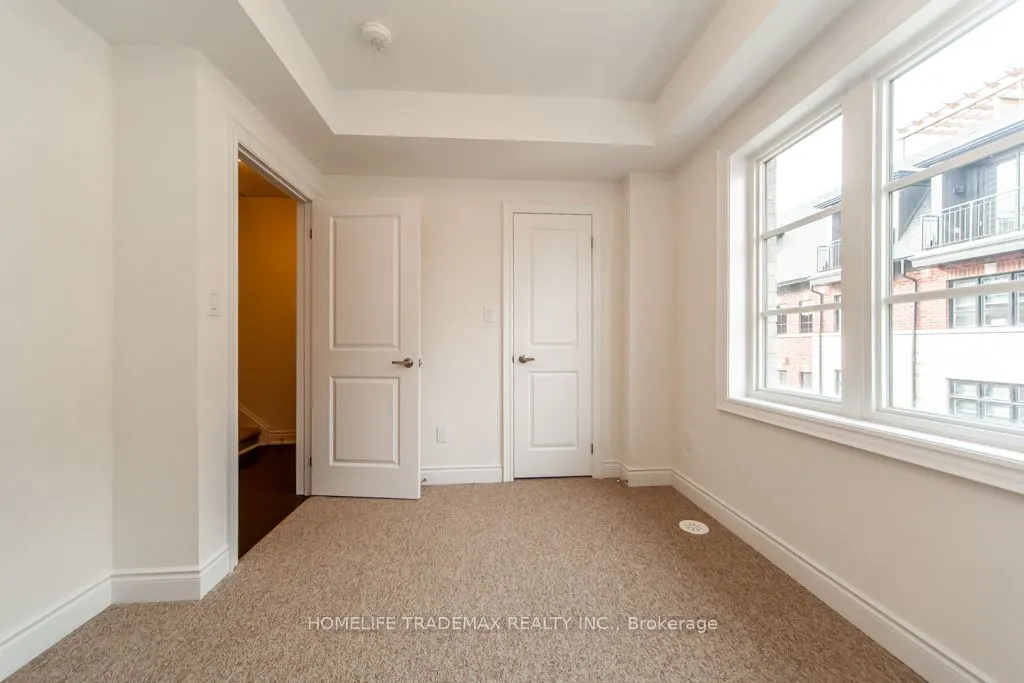 40 Lunar Cres Crescent, #70