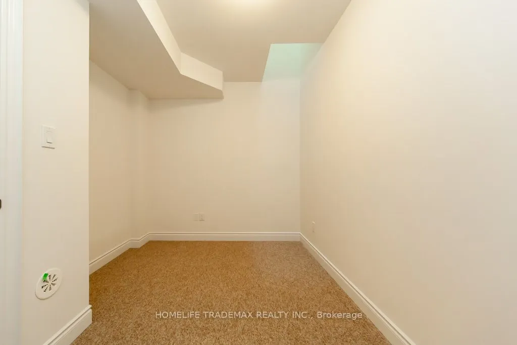 40 Lunar Cres Crescent, #70